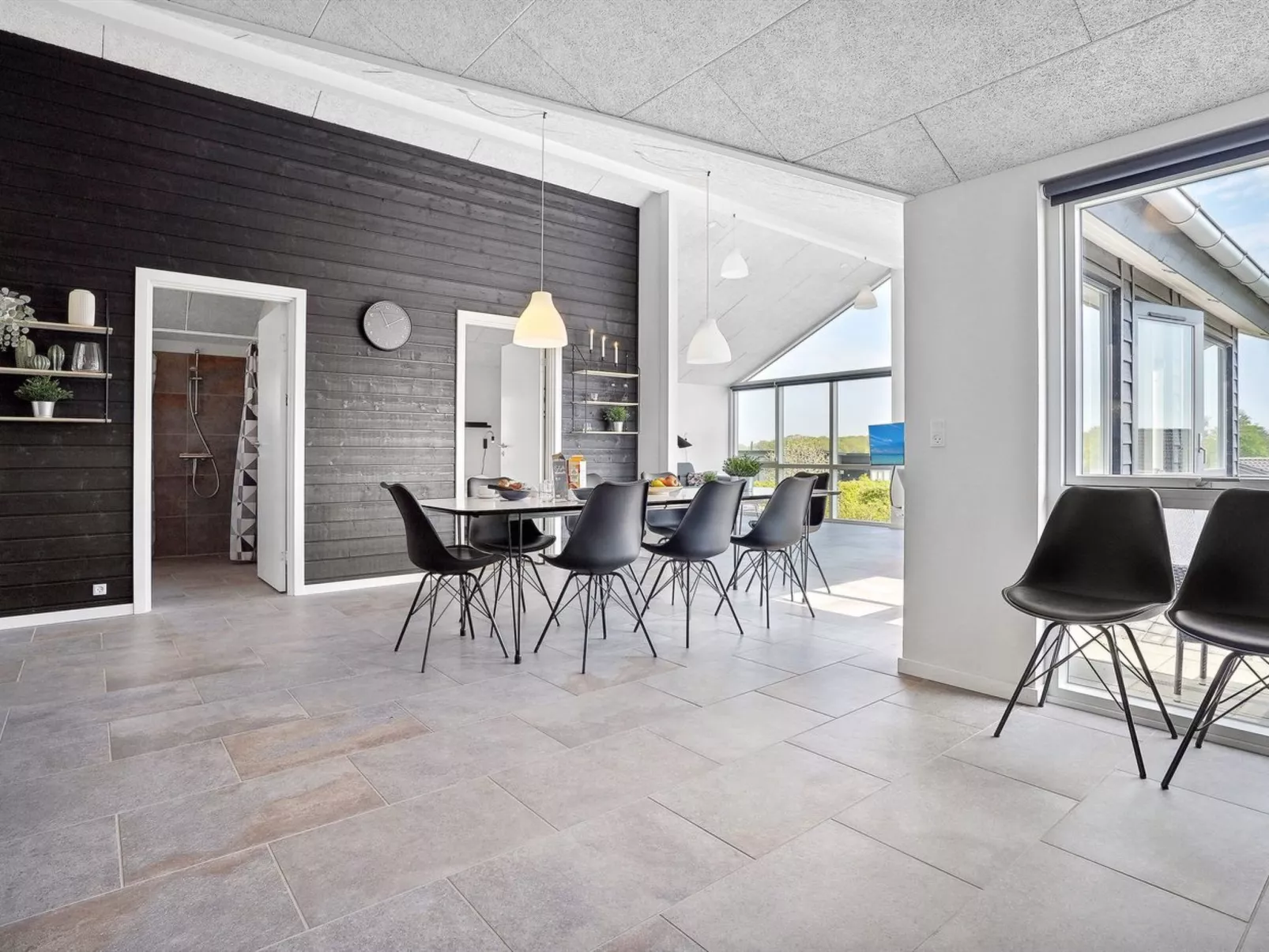 "Helina" - 180m from the sea-Binnen