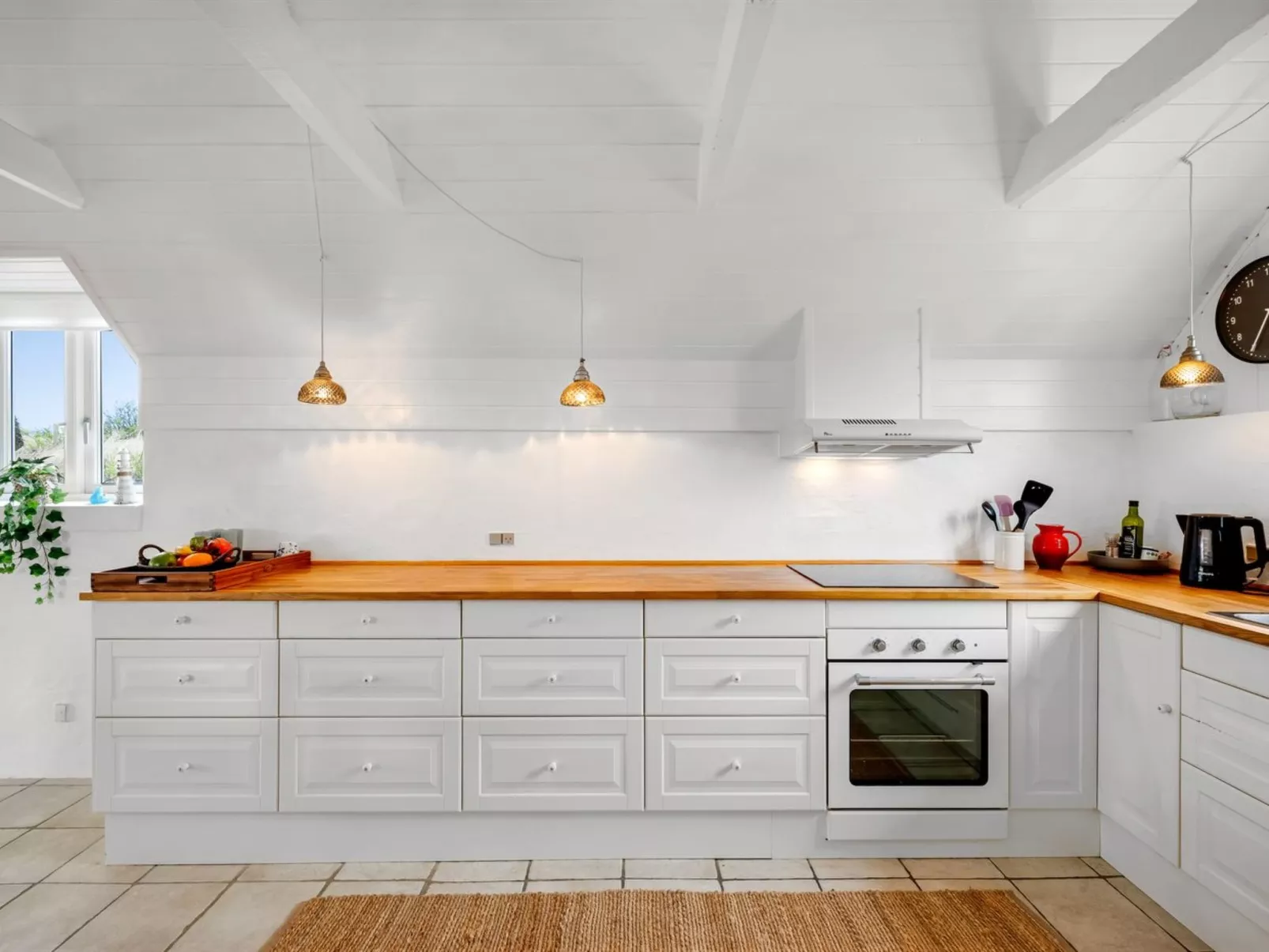 "Annielle" -  from the sea-Binnen