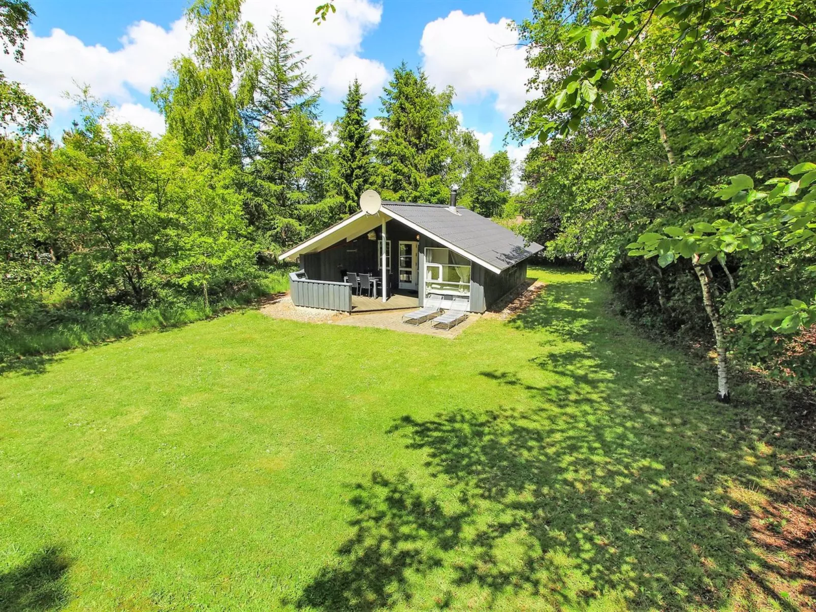 "Frederikke" - 28km from the sea-Buiten