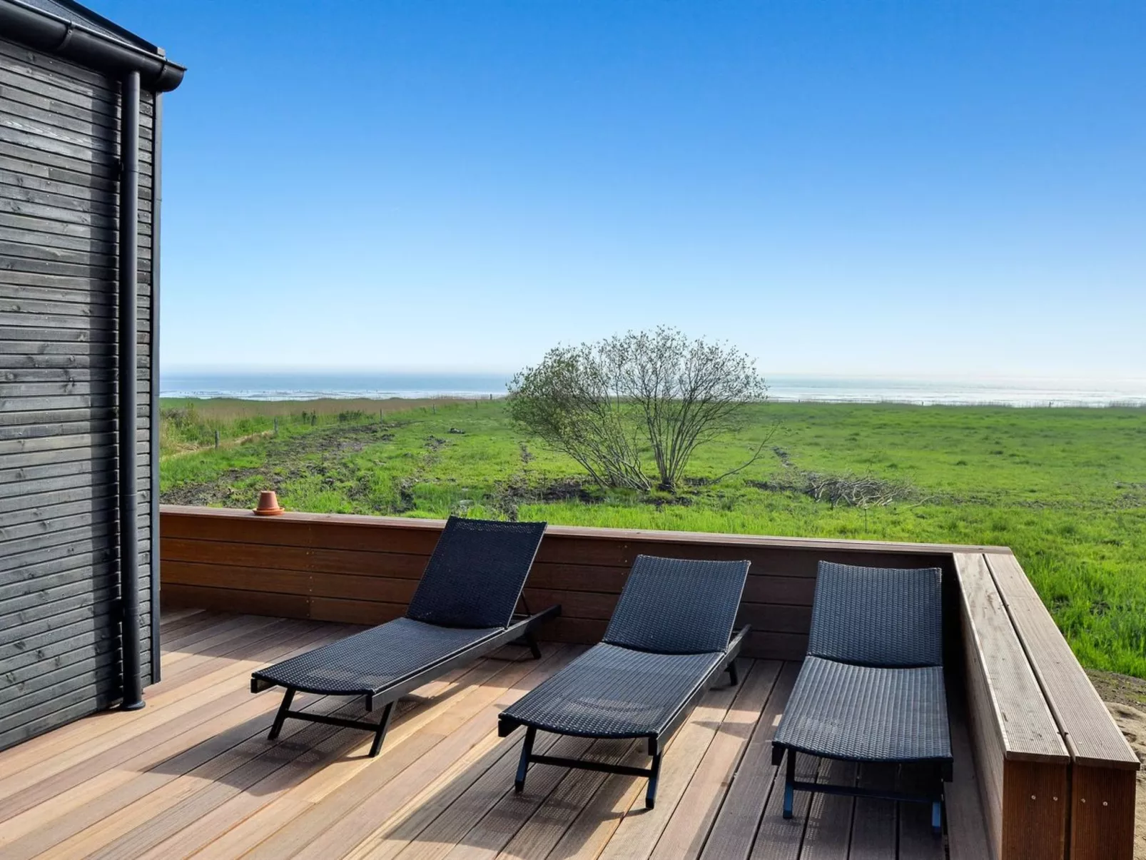 "Rudolf" - 95m from the sea-Buiten