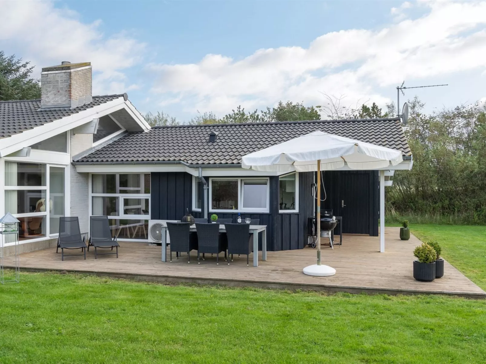 "Stanko" - 1.3km from the sea-Buiten