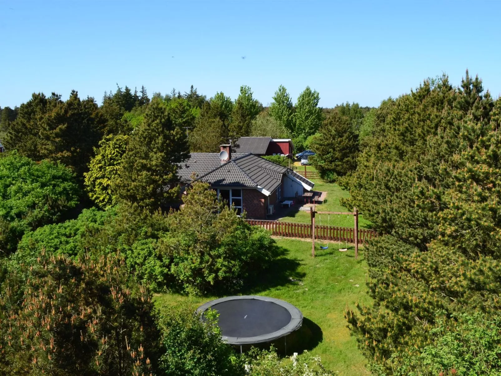 "Botulf" - 3.8km from the sea-Buiten