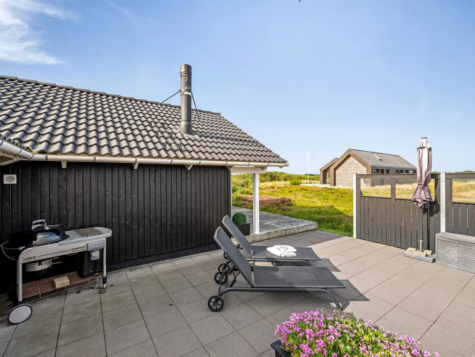 "Christan" - 1.2km from the sea-Buiten