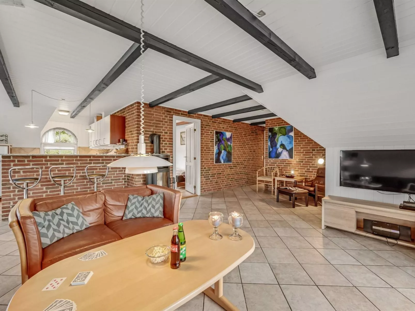 "Sannie" - 450m from the sea-Binnen