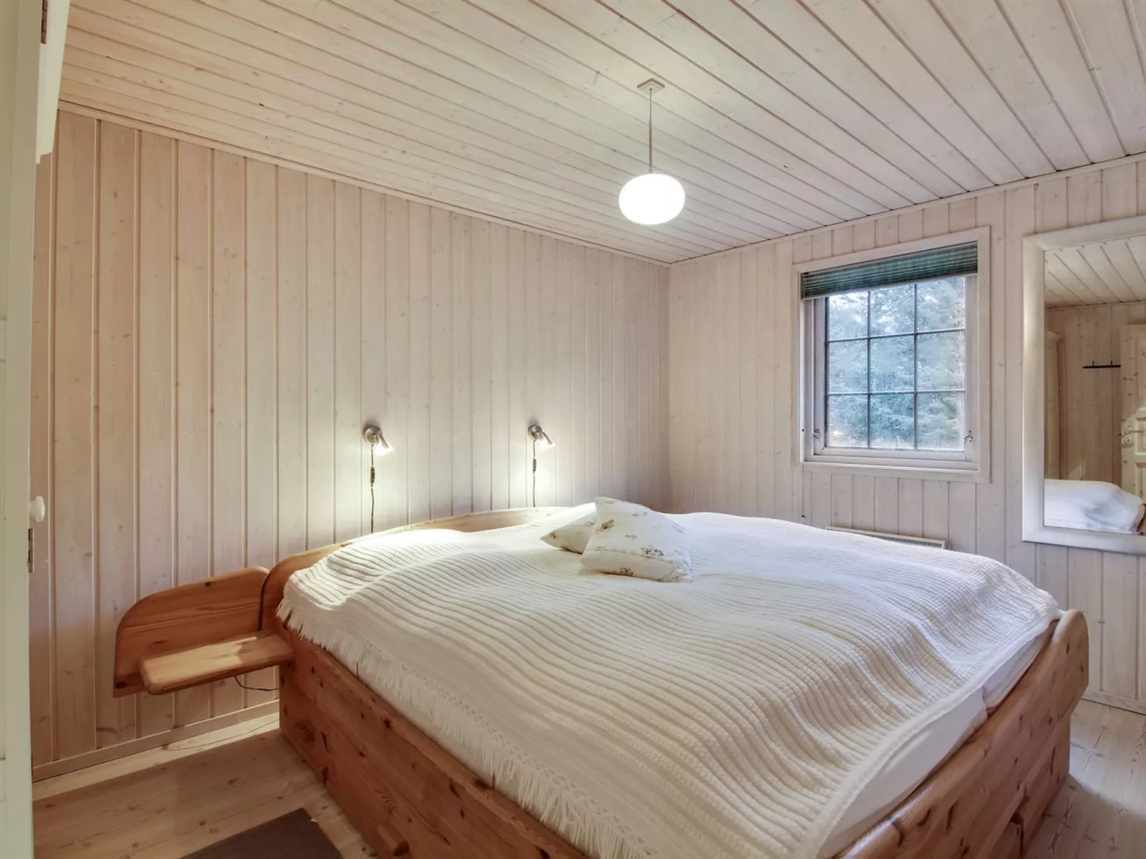 "Jo" - 1.2km from the sea-Binnen