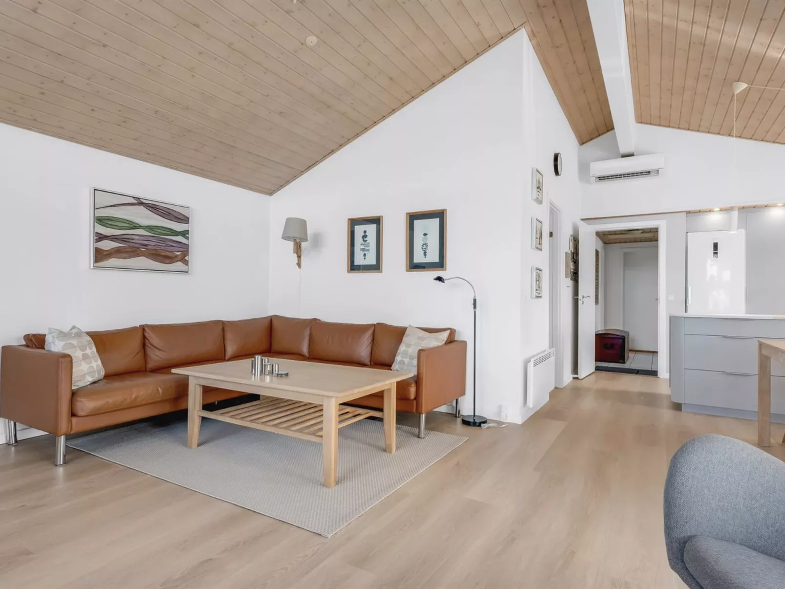 "Albina" - 844m from the sea-Binnen