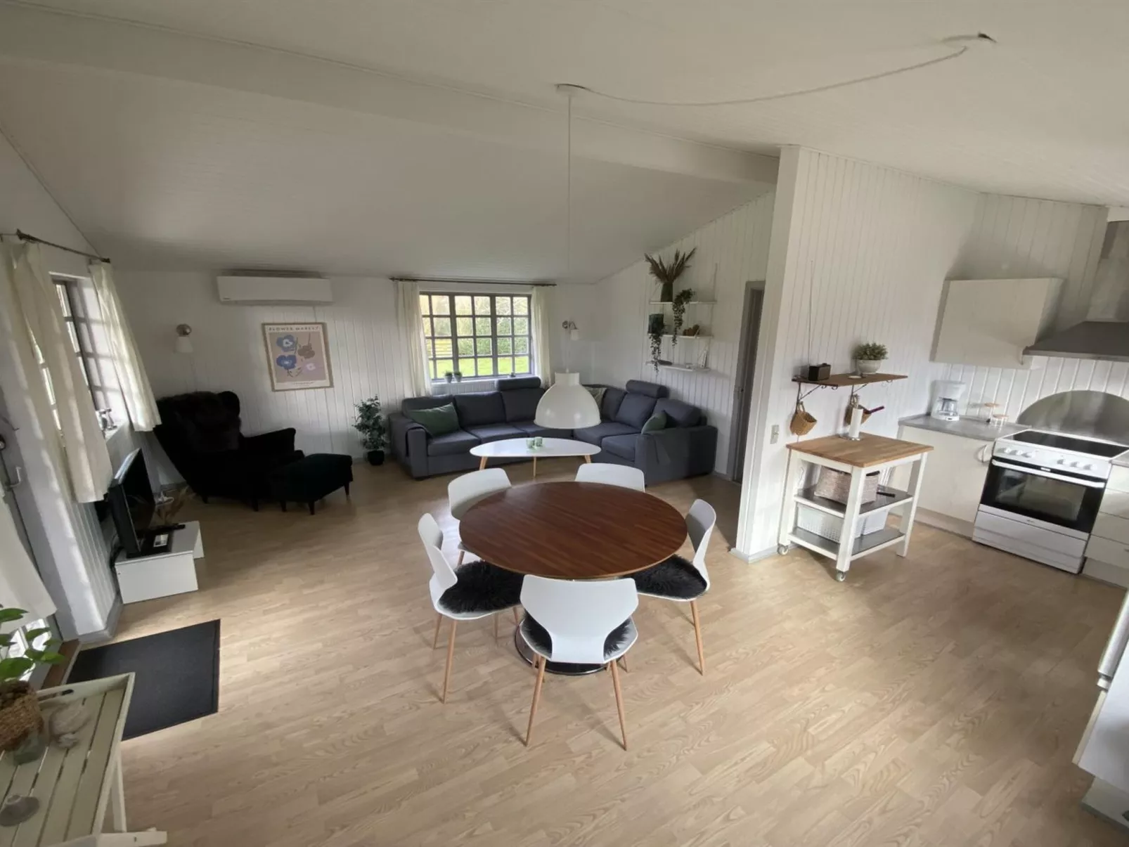 "Zuhra" - 680m from the sea-Binnen