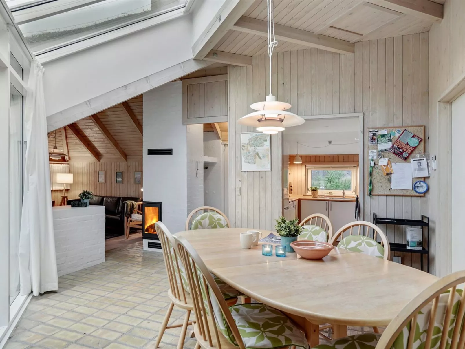 "Catarine" - 1.1km from the sea-Binnen