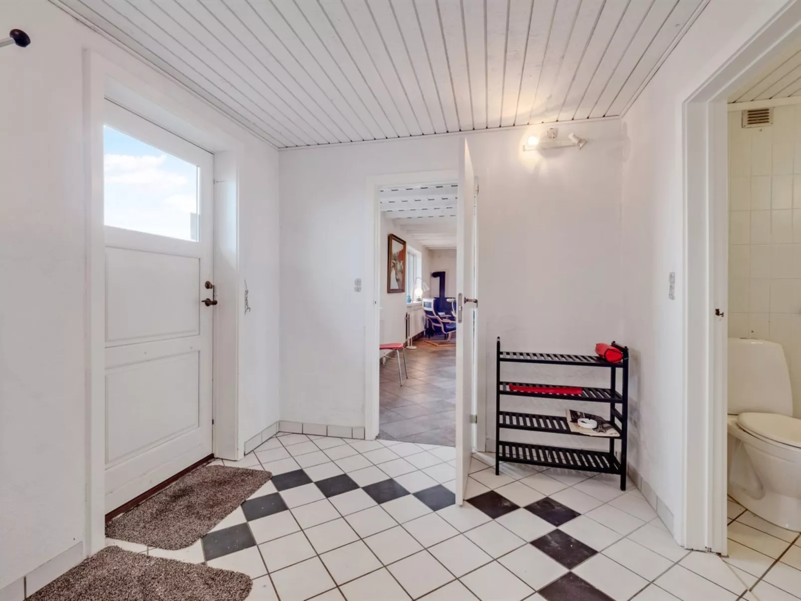 "Emmie" - 50m to the fjord-Binnen