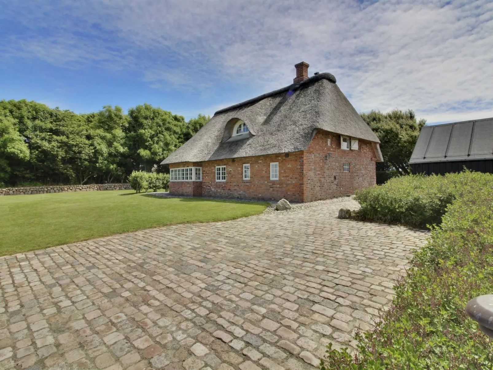 "Ingulf" - 18km from the sea-Buiten