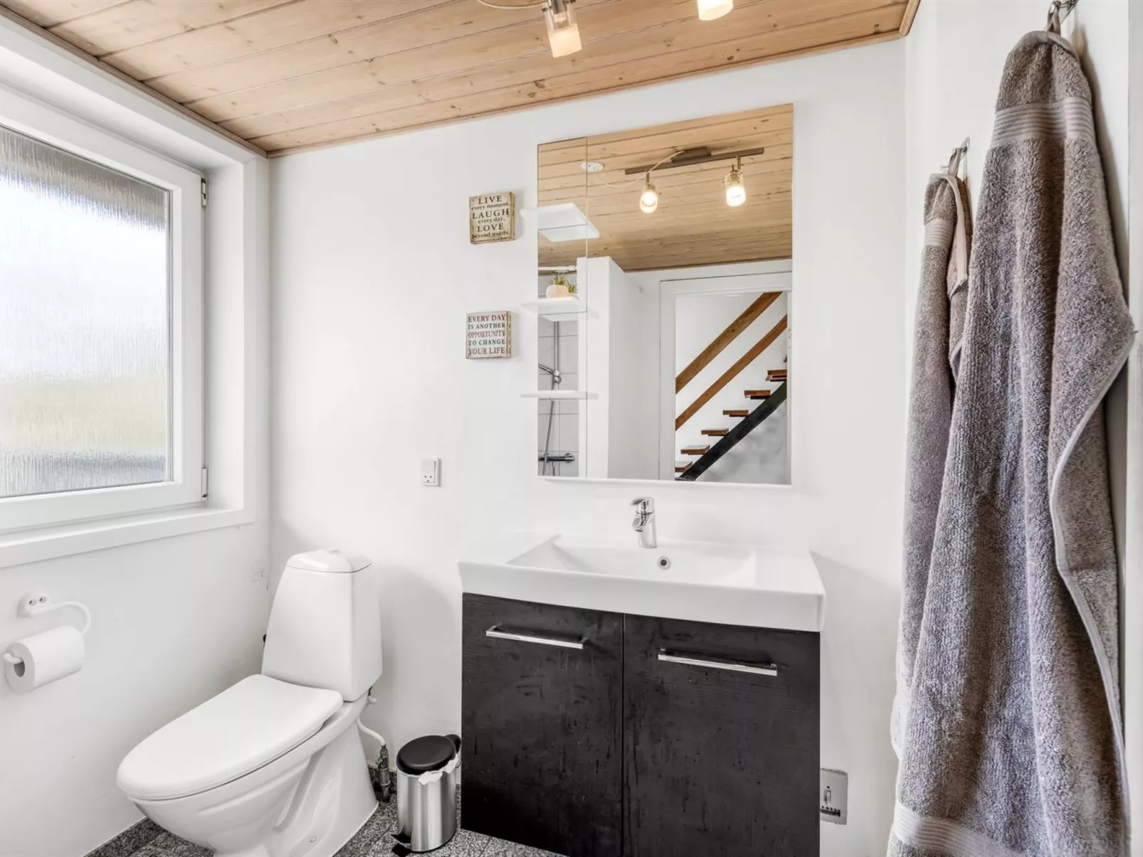 "Irlin" - 800m from the sea-Binnen