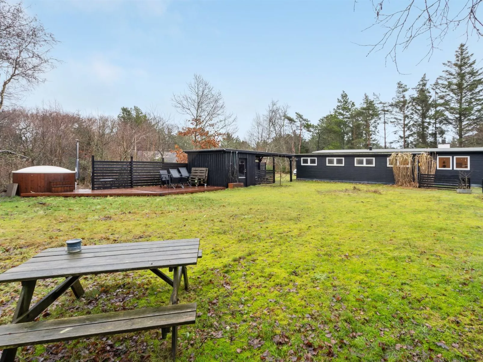 "Akke" - 150m to the fjord-Buiten