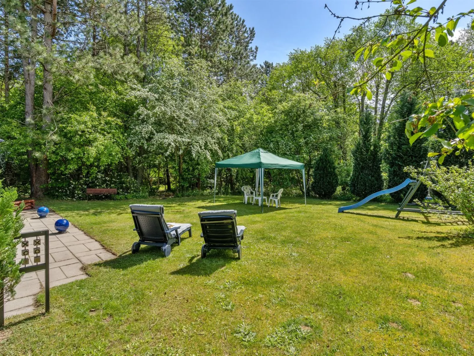 "Bette" - 8km from the sea-Buiten