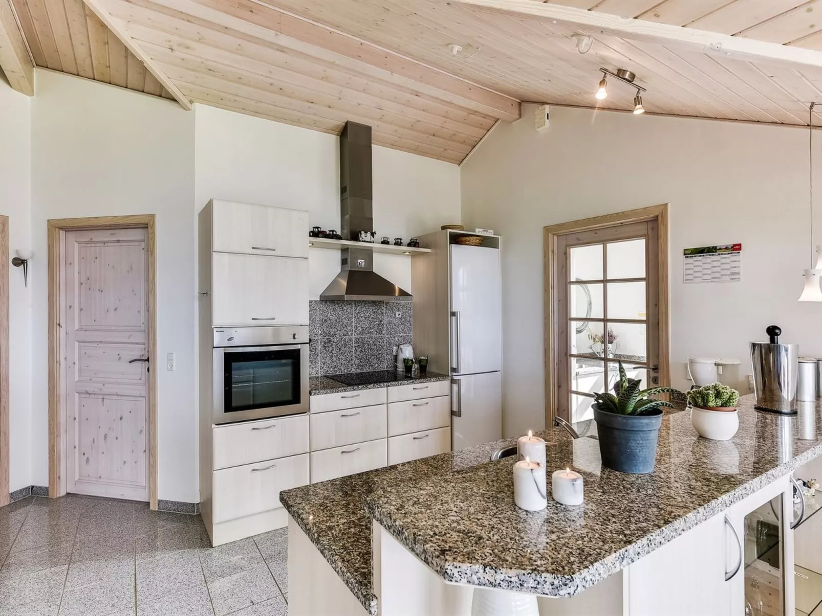 "Alboldus" - 250m to the fjord-Binnen