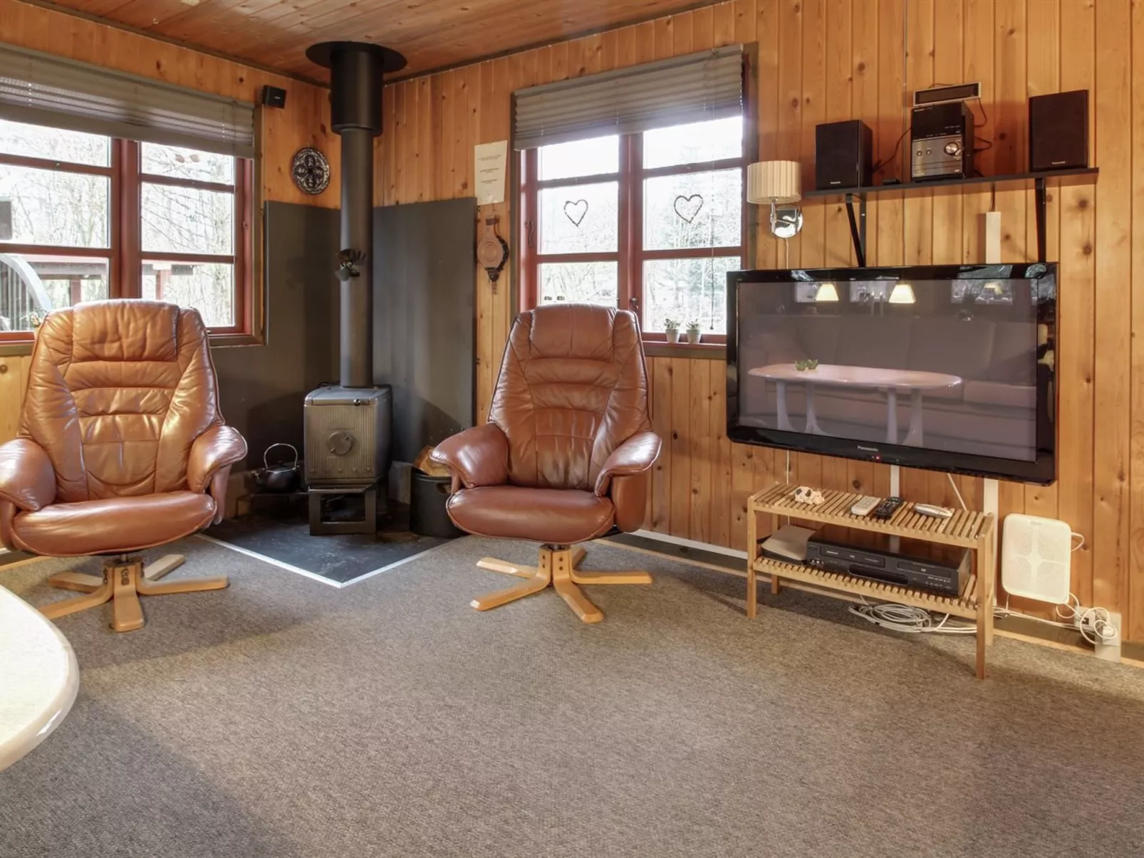 "Hubertina" - 30km from the sea-Binnen