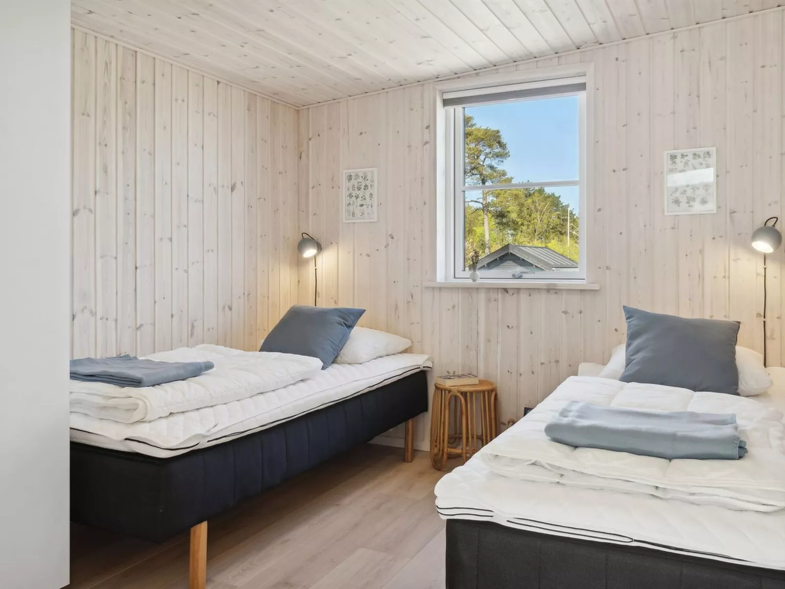 "Engli" - 90m from the sea-Binnen