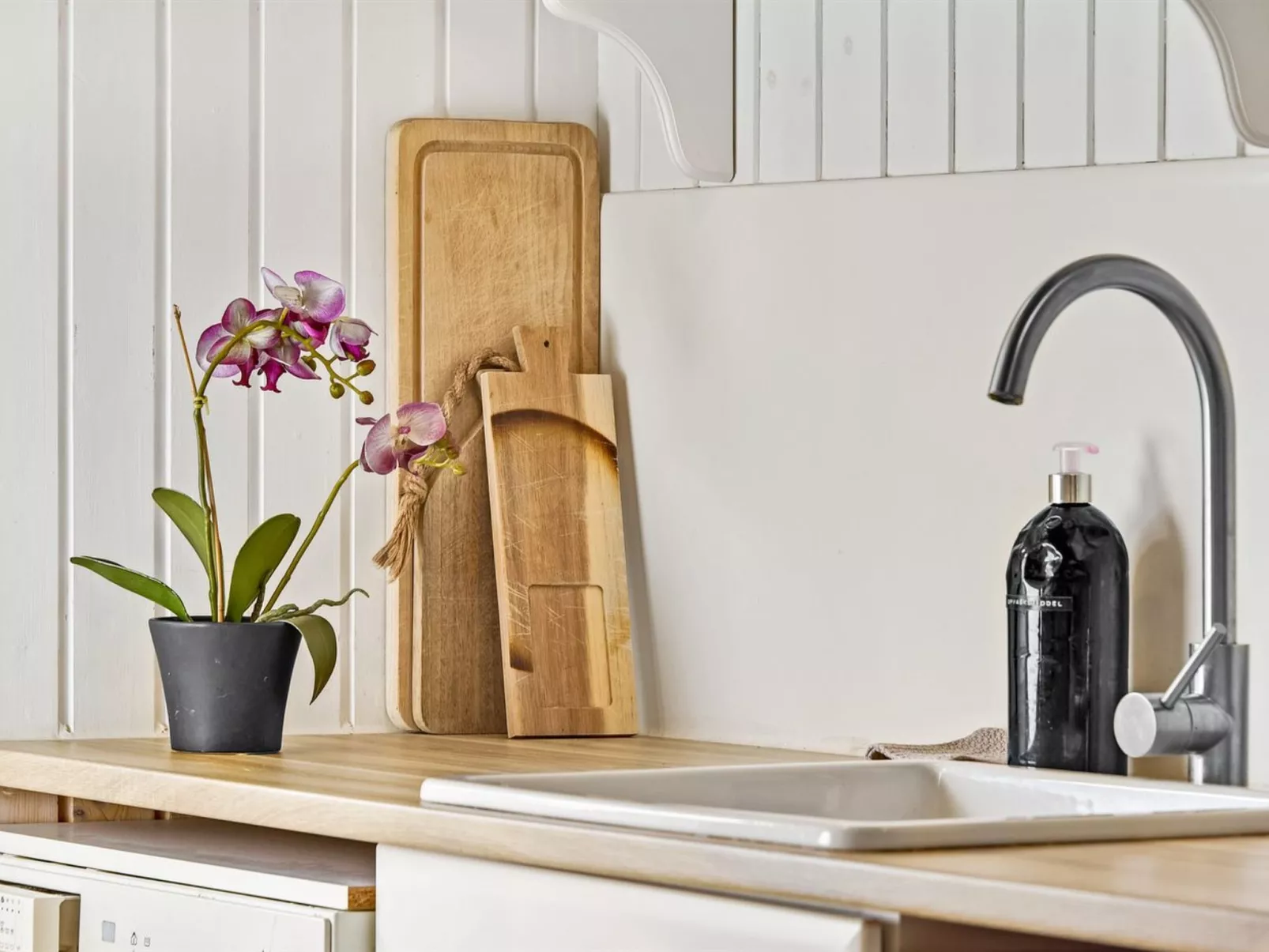 "Florina" - 700m from the sea-Binnen