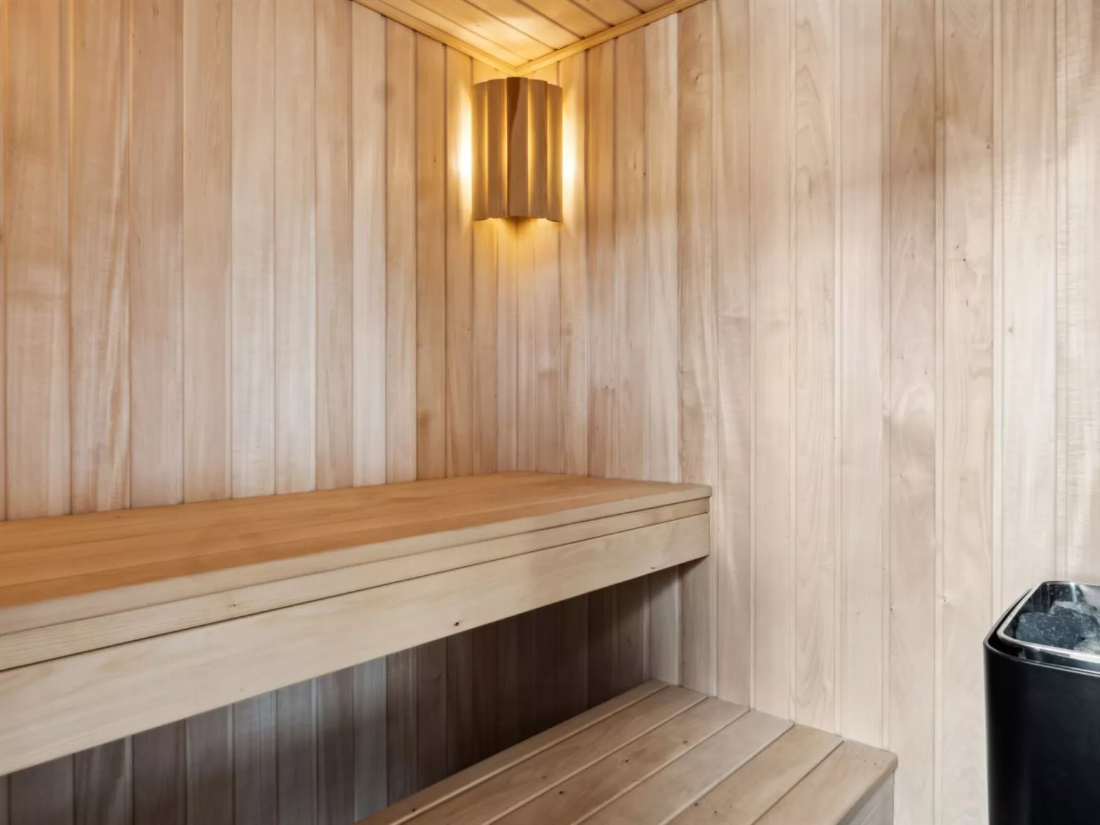 "Wiger" - 150m from the sea-Binnen