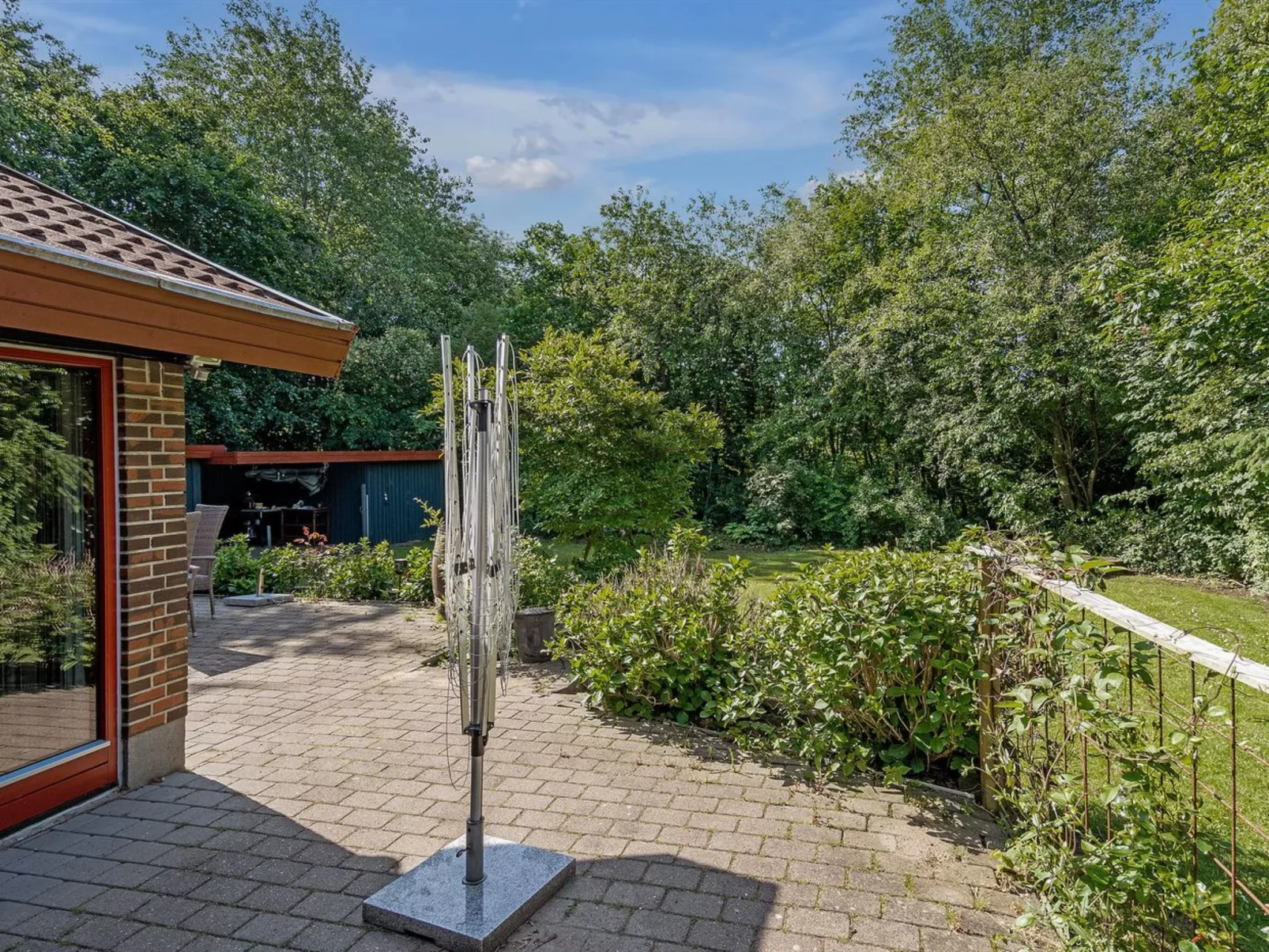 "Gisele" - 30km from the sea-Buiten