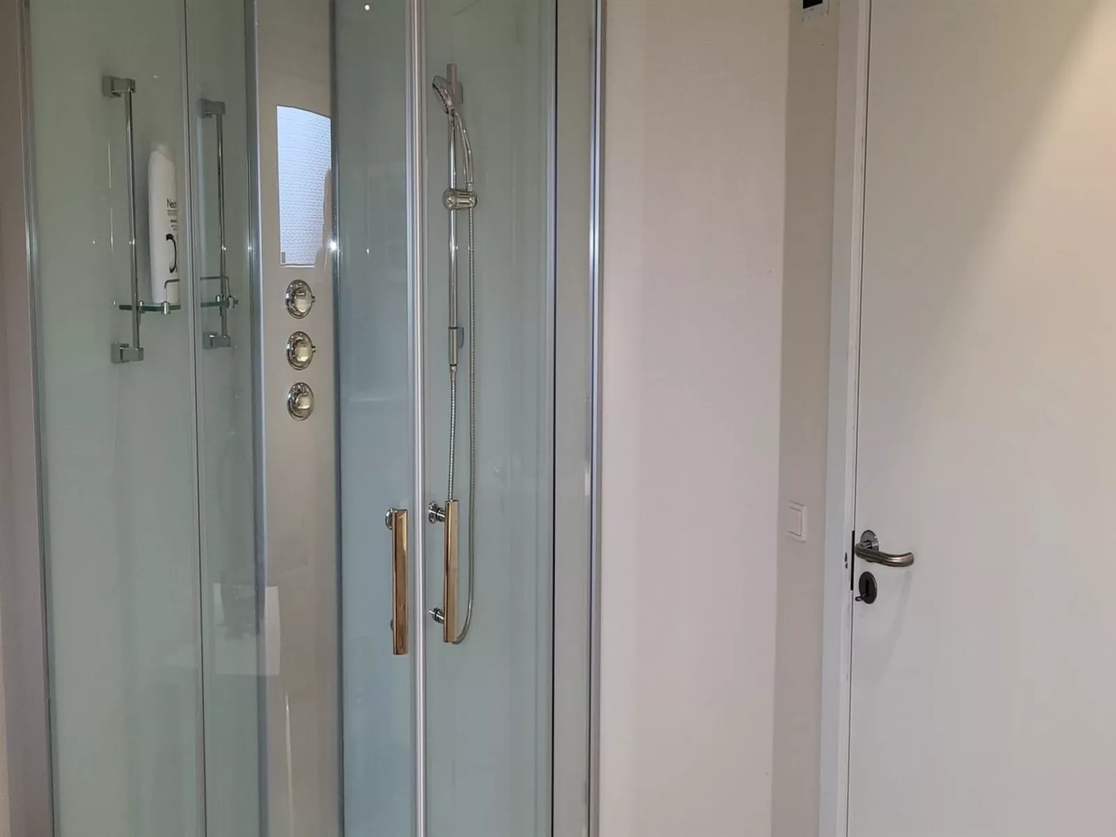 "Aud" - 300m from the sea-Binnen