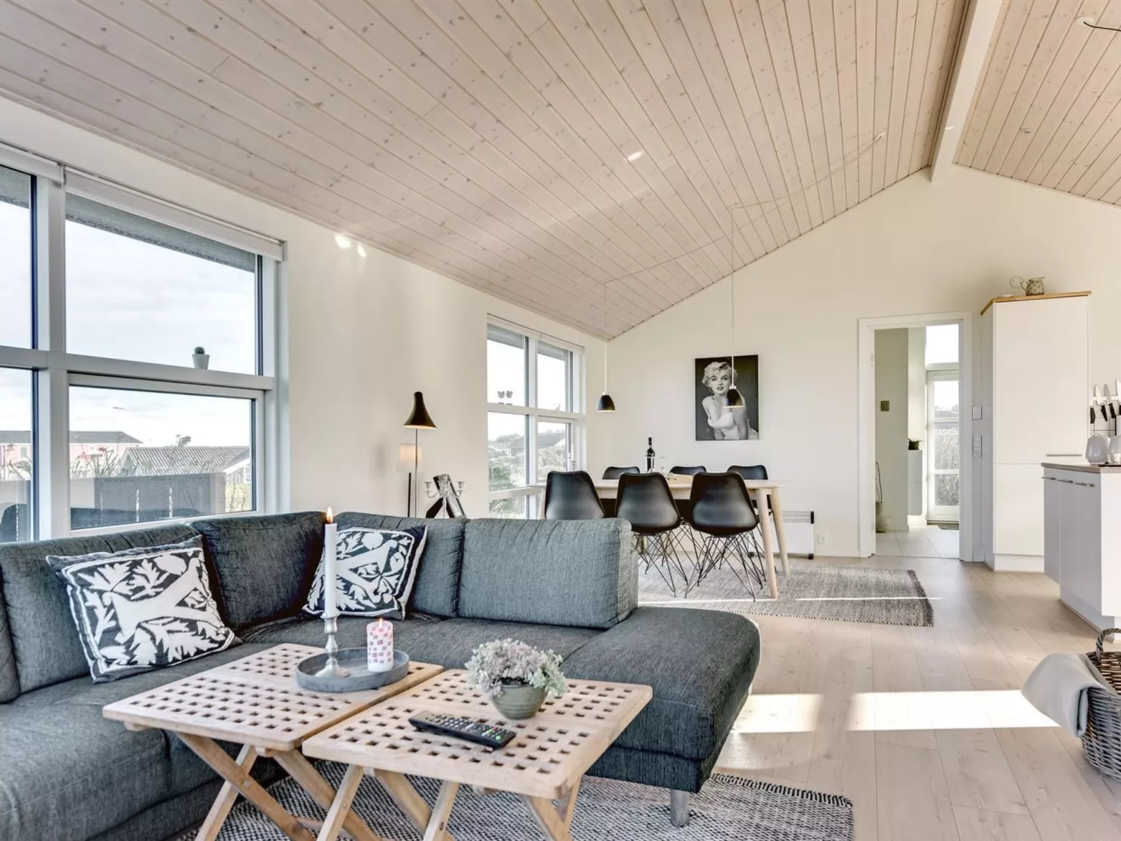 "Dimka" - 300m from the sea-Binnen