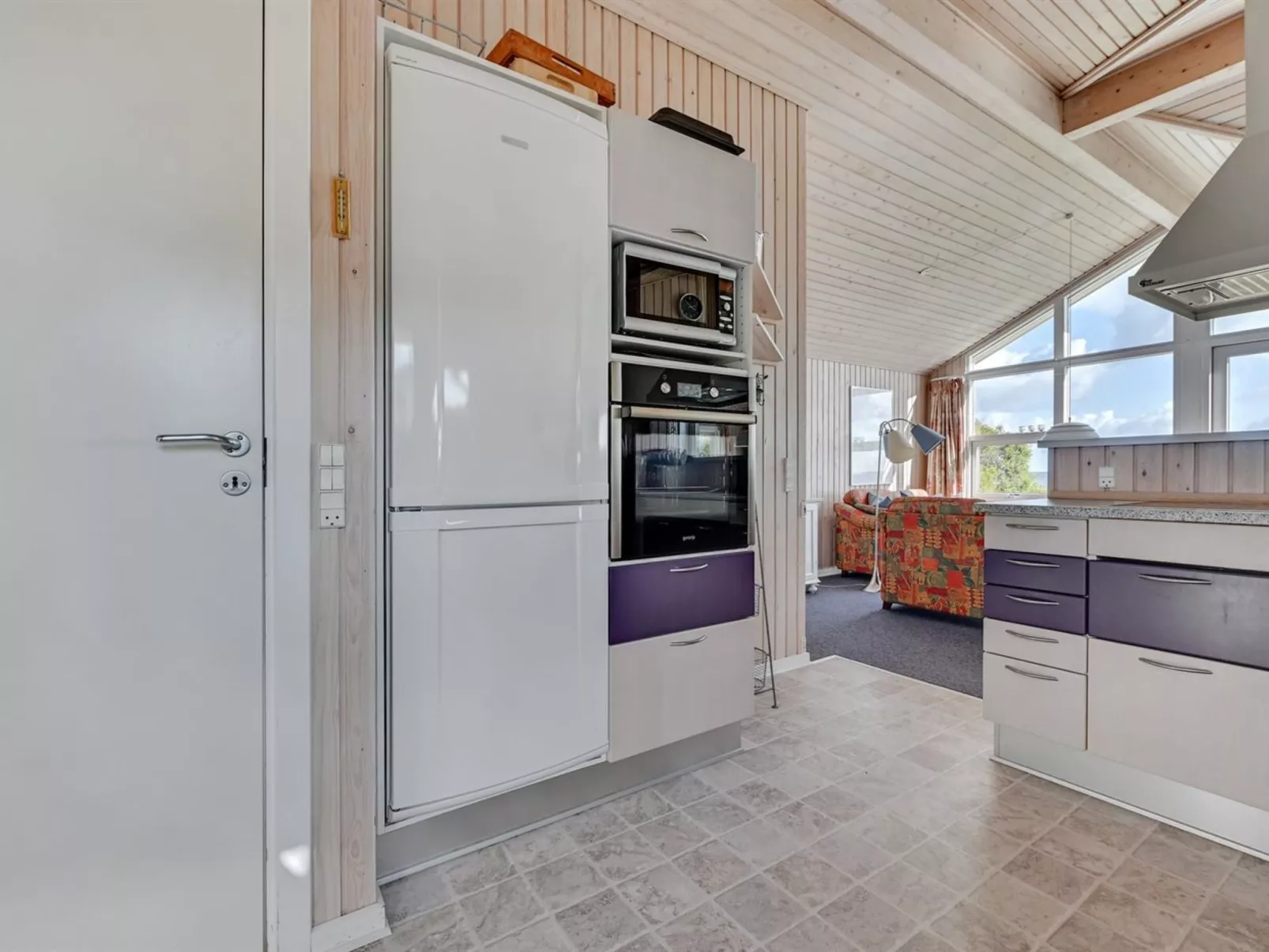 "Keti" - 5m from the sea-Binnen