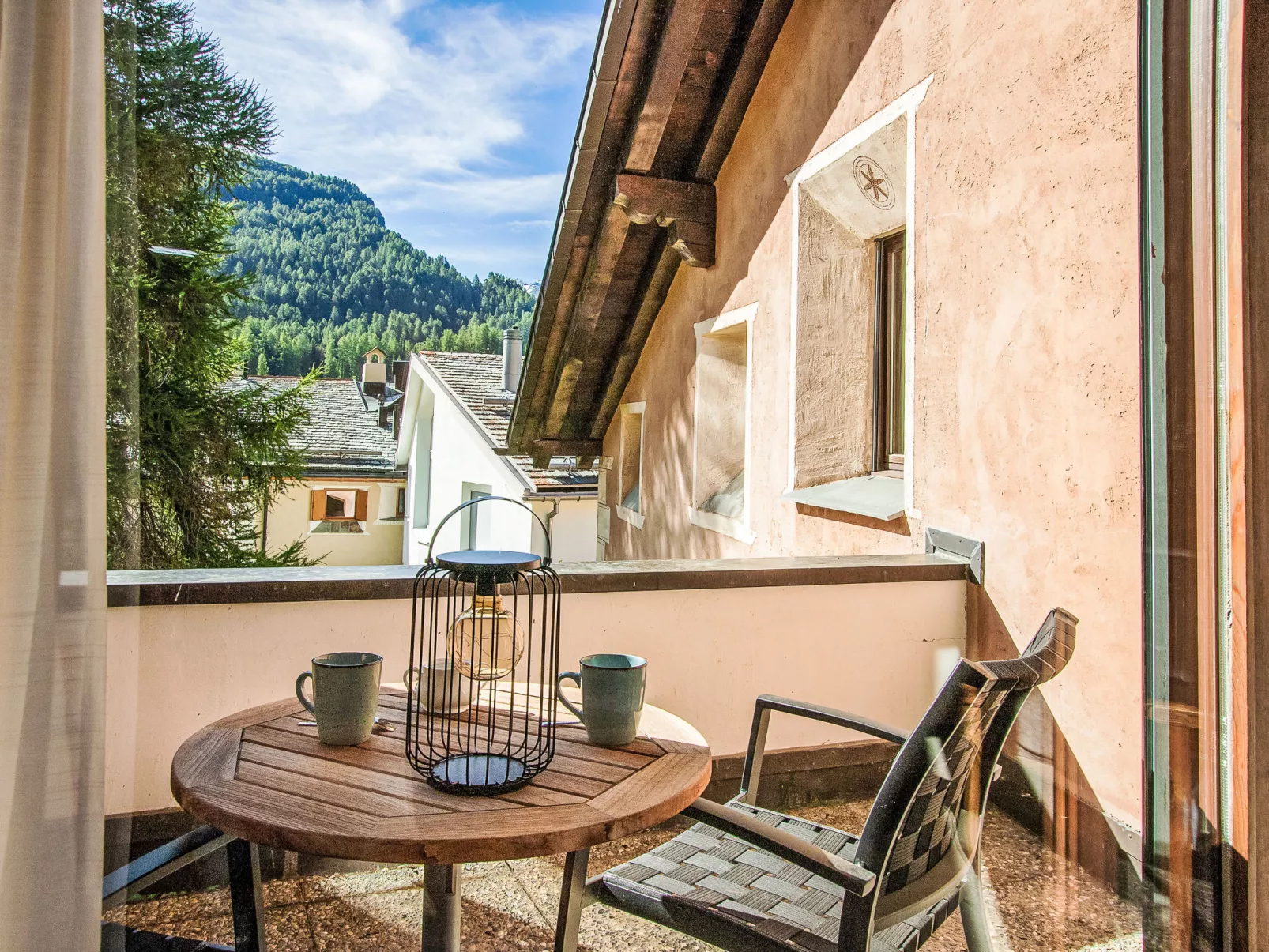 Chesa Prasüra 10-Buiten