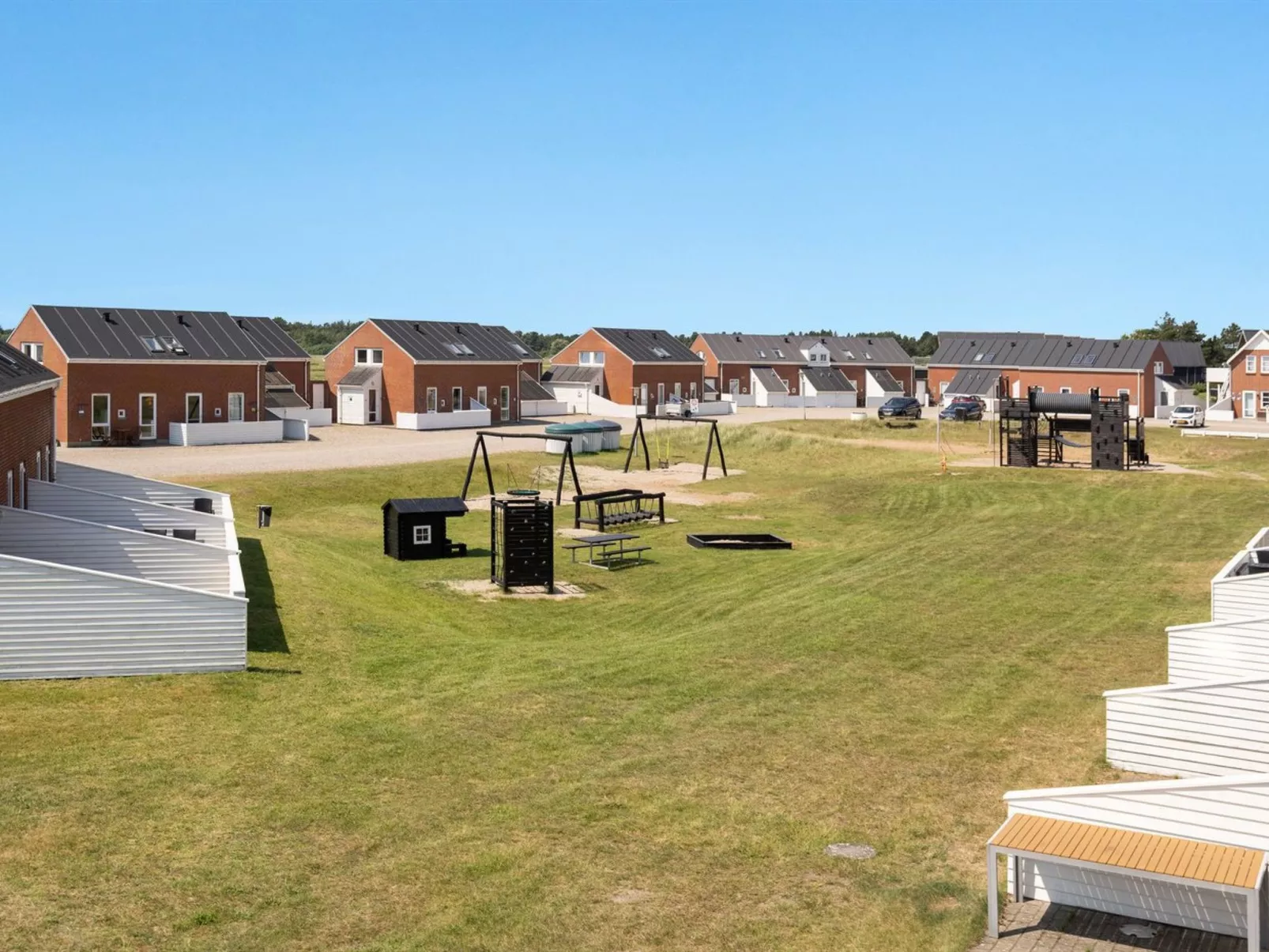 "Roya" - 1.9km from the sea-Buiten