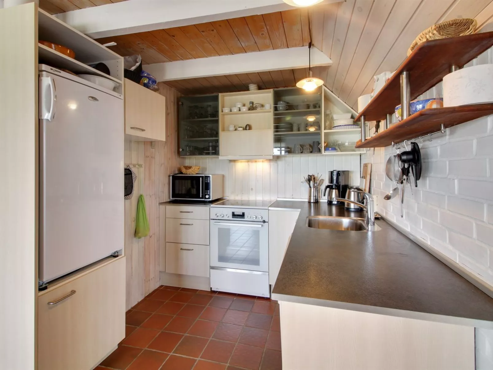 "Sys" - 500m from the sea-Binnen