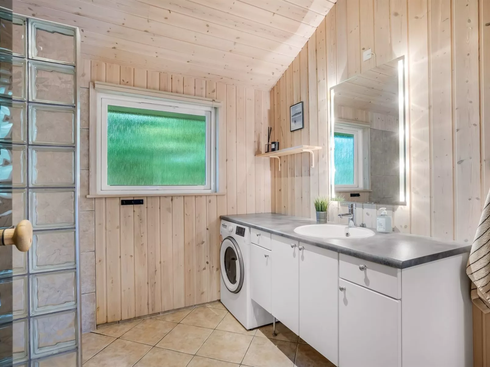 "Ansfried" - 900m from the sea-Binnen