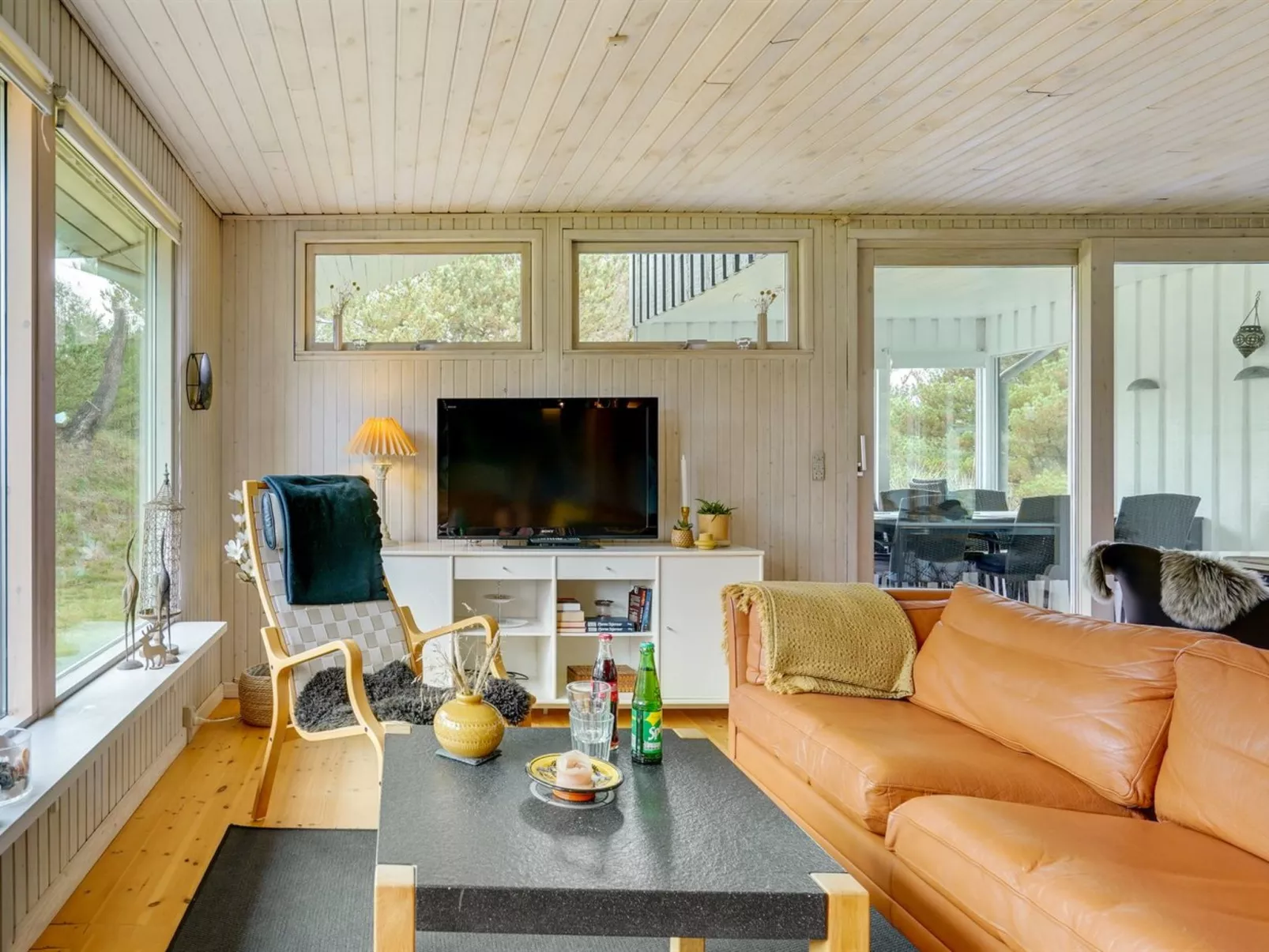 "Gloria" - 2.5km from the sea-Binnen