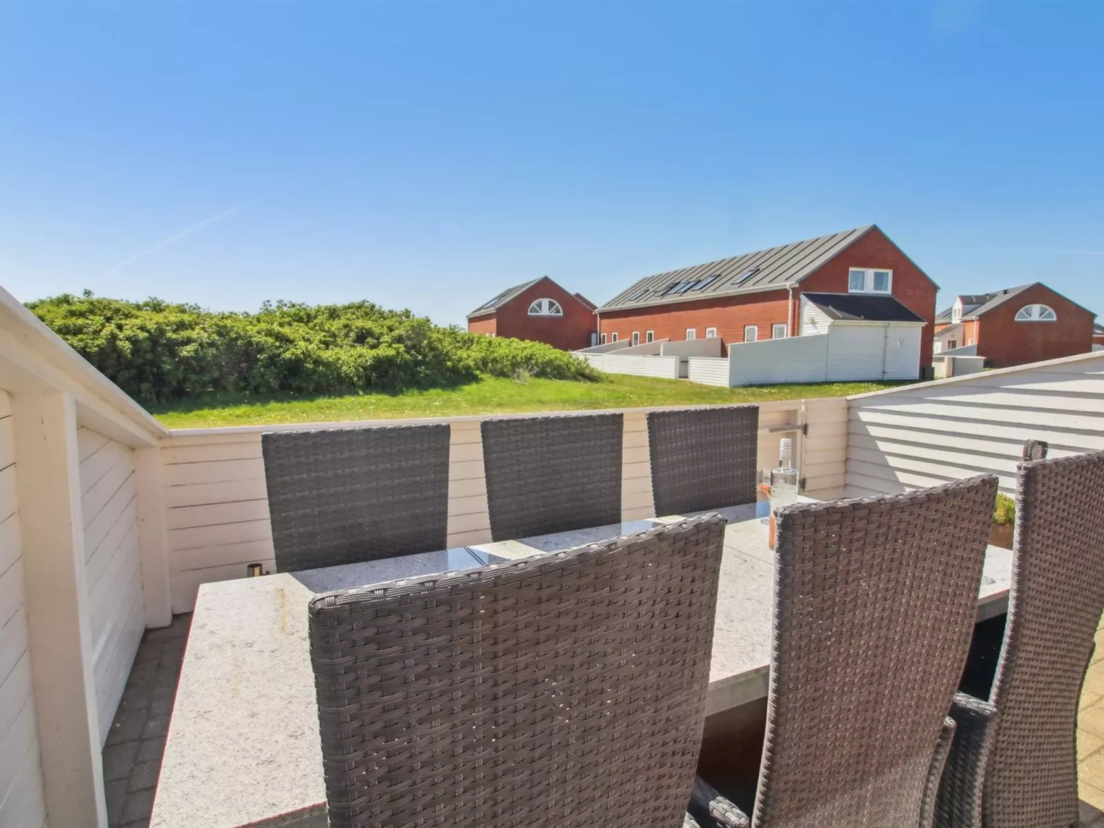 "Faidra" - 2.5km from the sea - Buiten