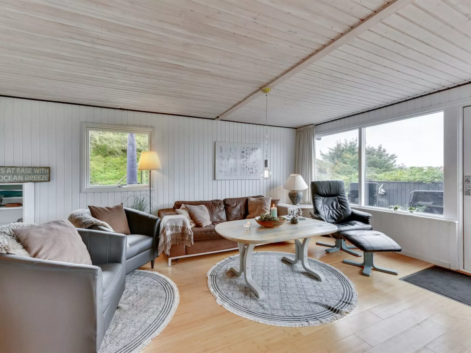 "Hélène" - 400m from the sea-Binnen