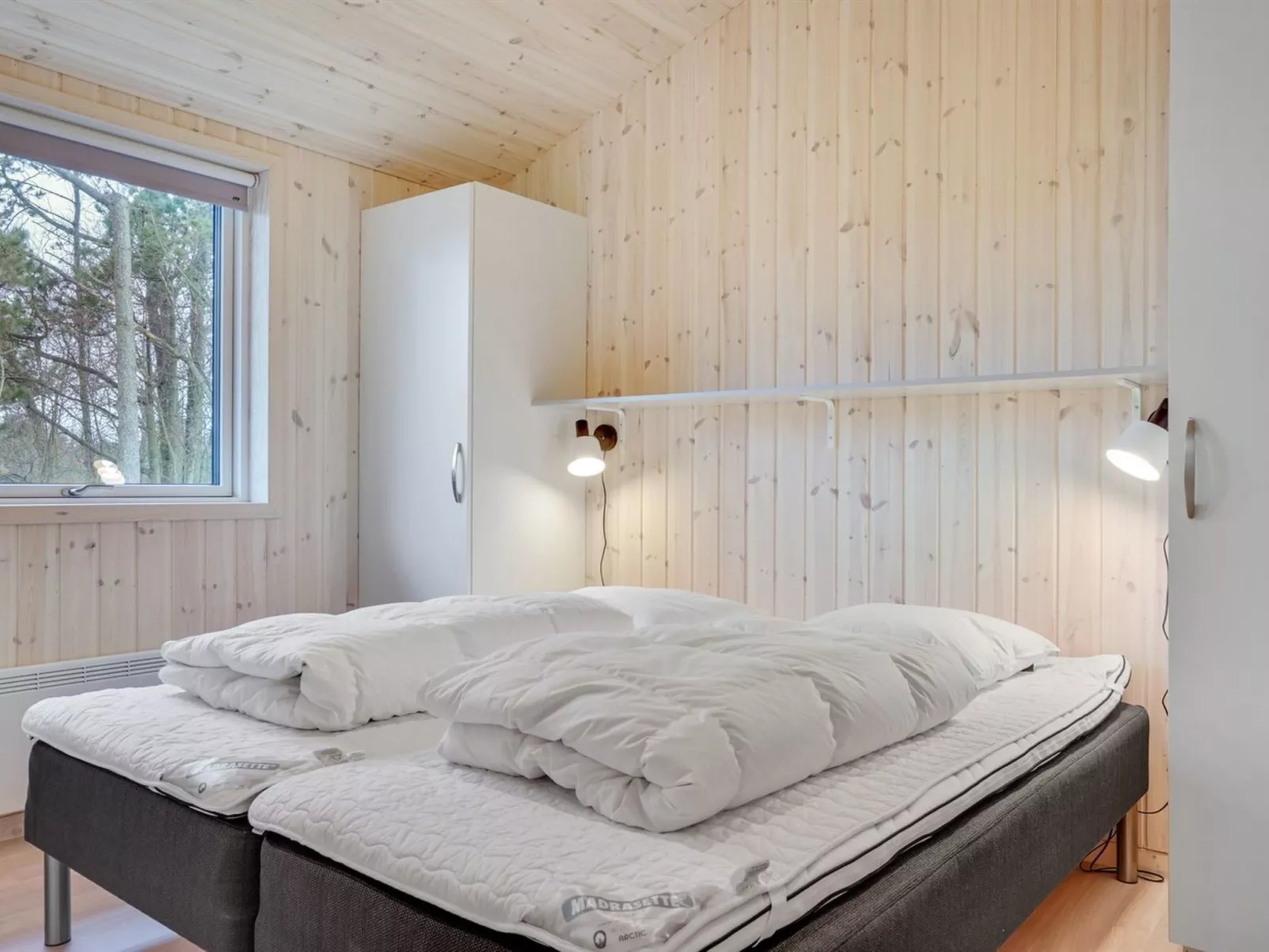 "Jerrit" - 225m from the sea-Binnen