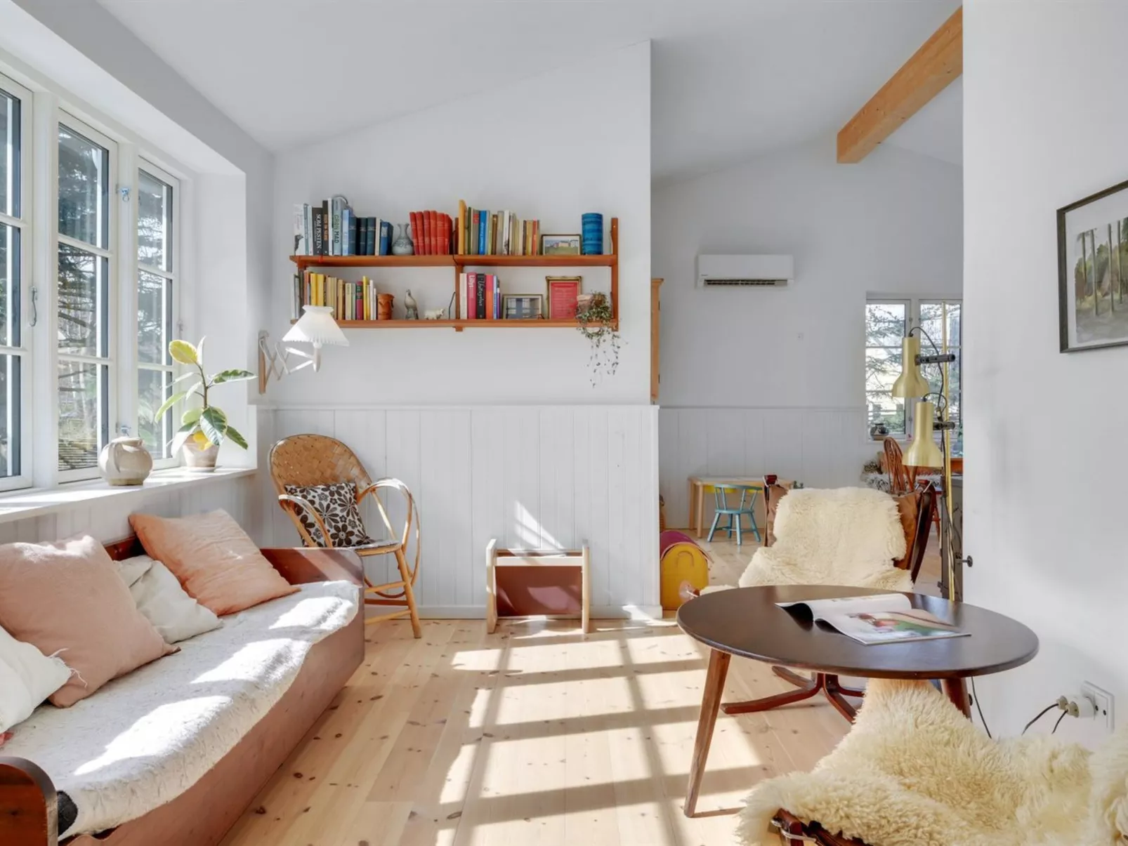 "Mariela" - 800m from the sea-Binnen