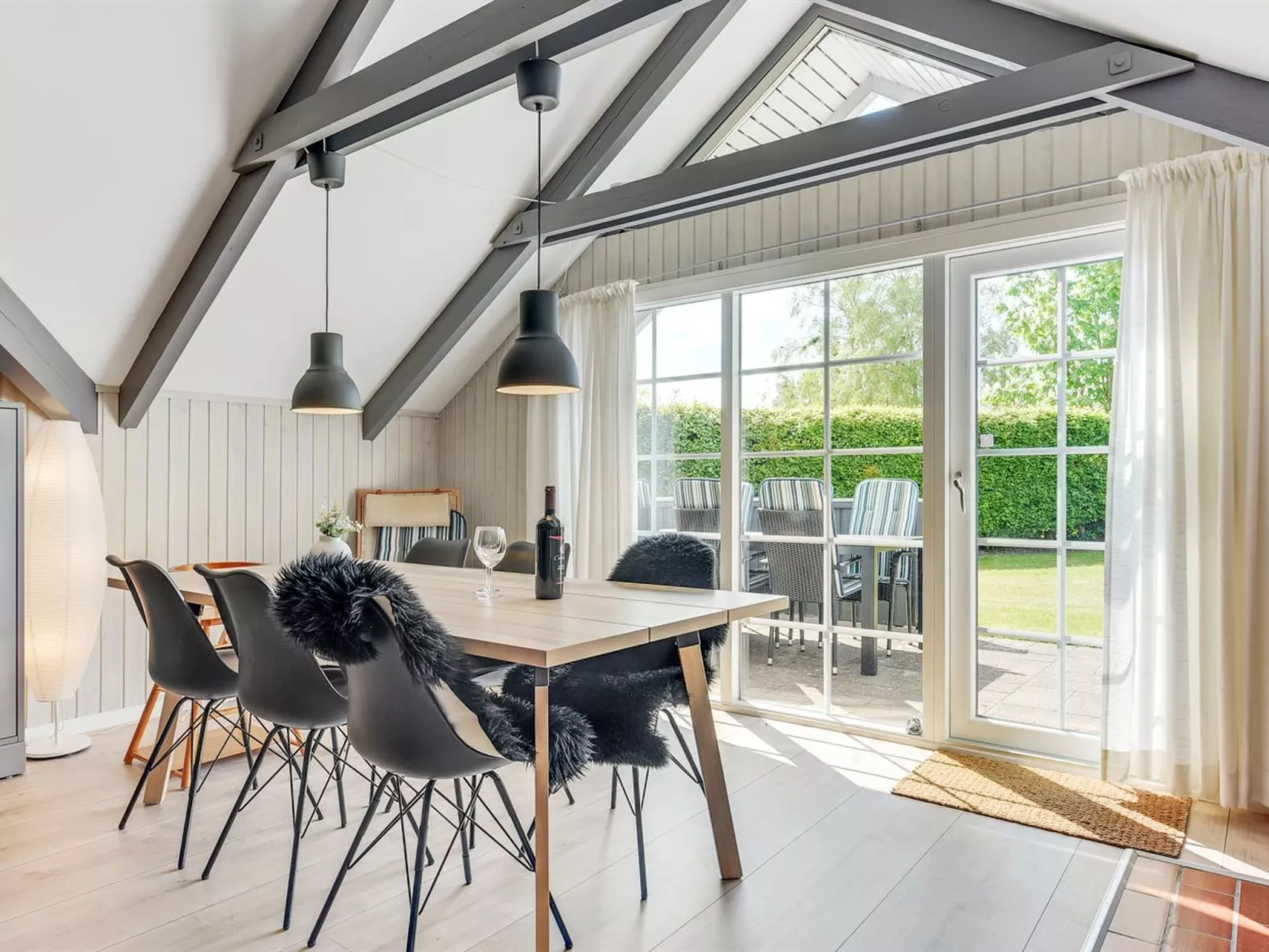 "Gidske" - 300m from the sea-Binnen