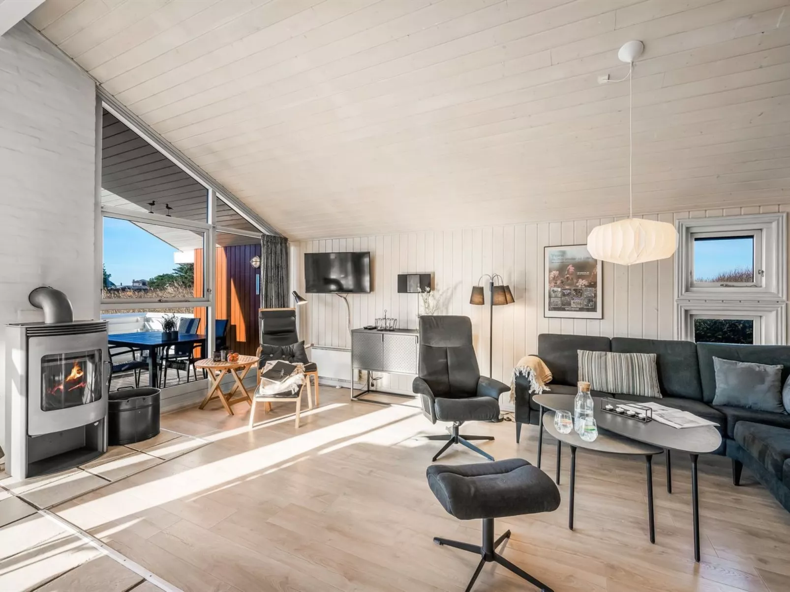 "Hermandine" - 700m from the sea-Binnen