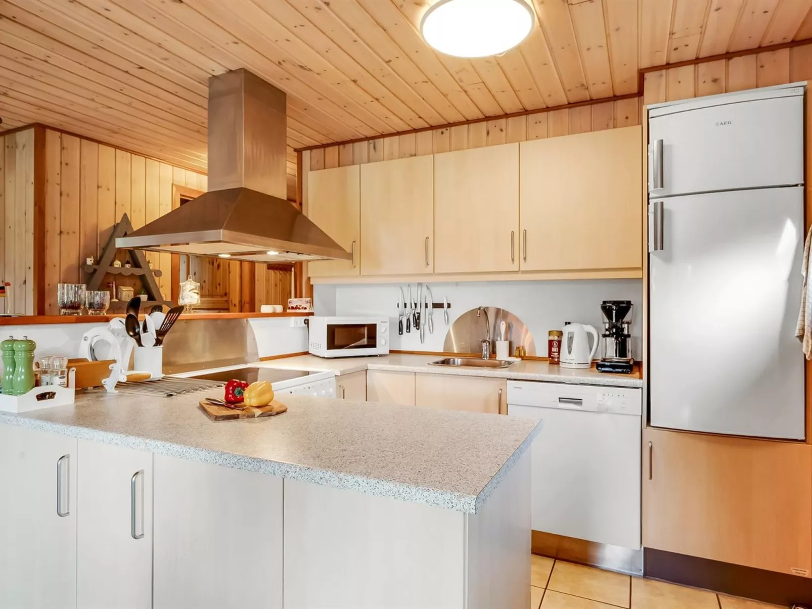 "Engeline" - 300m to the fjord-Binnen