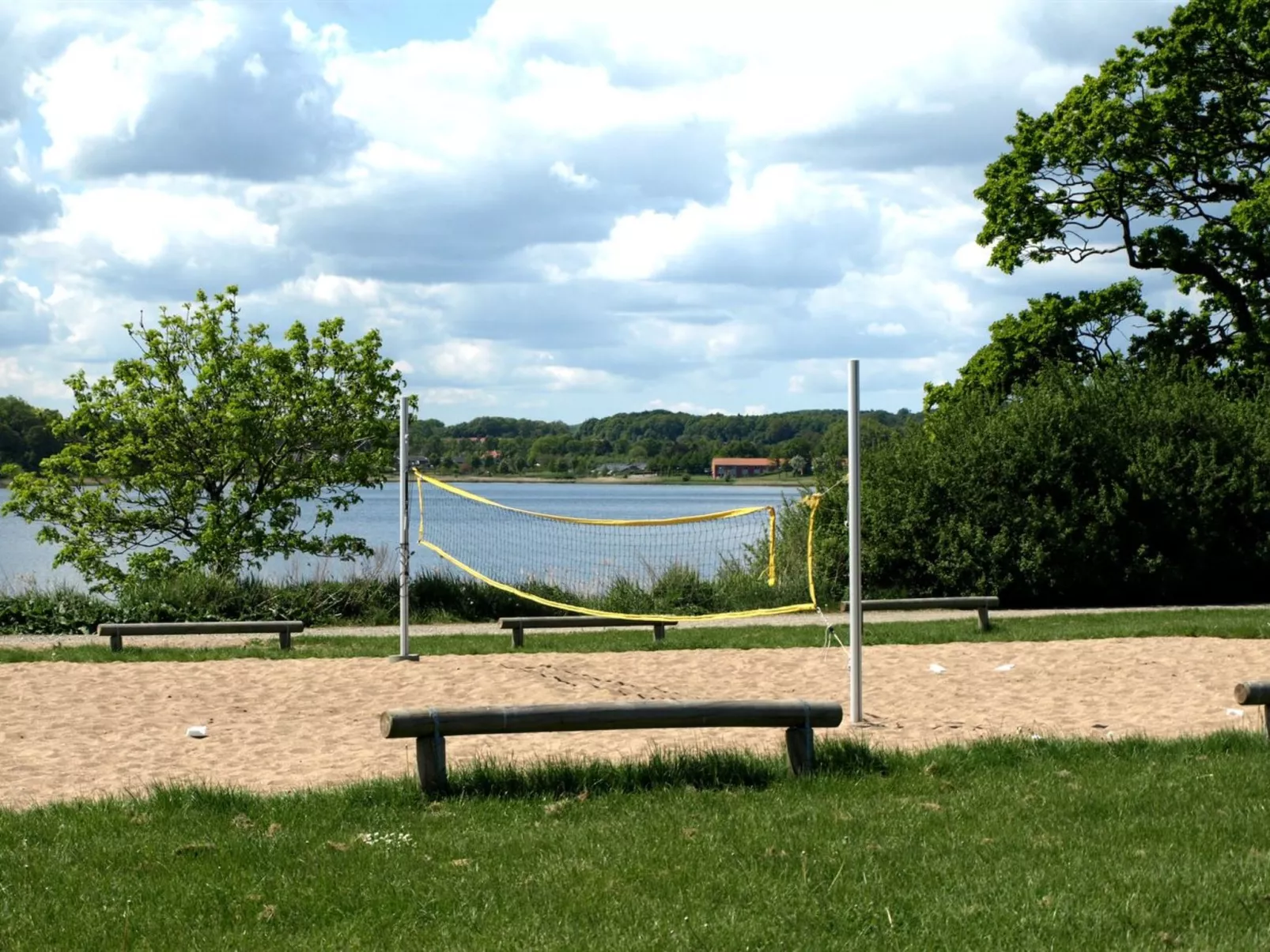 "Babette" - 75m to the fjord-Buiten