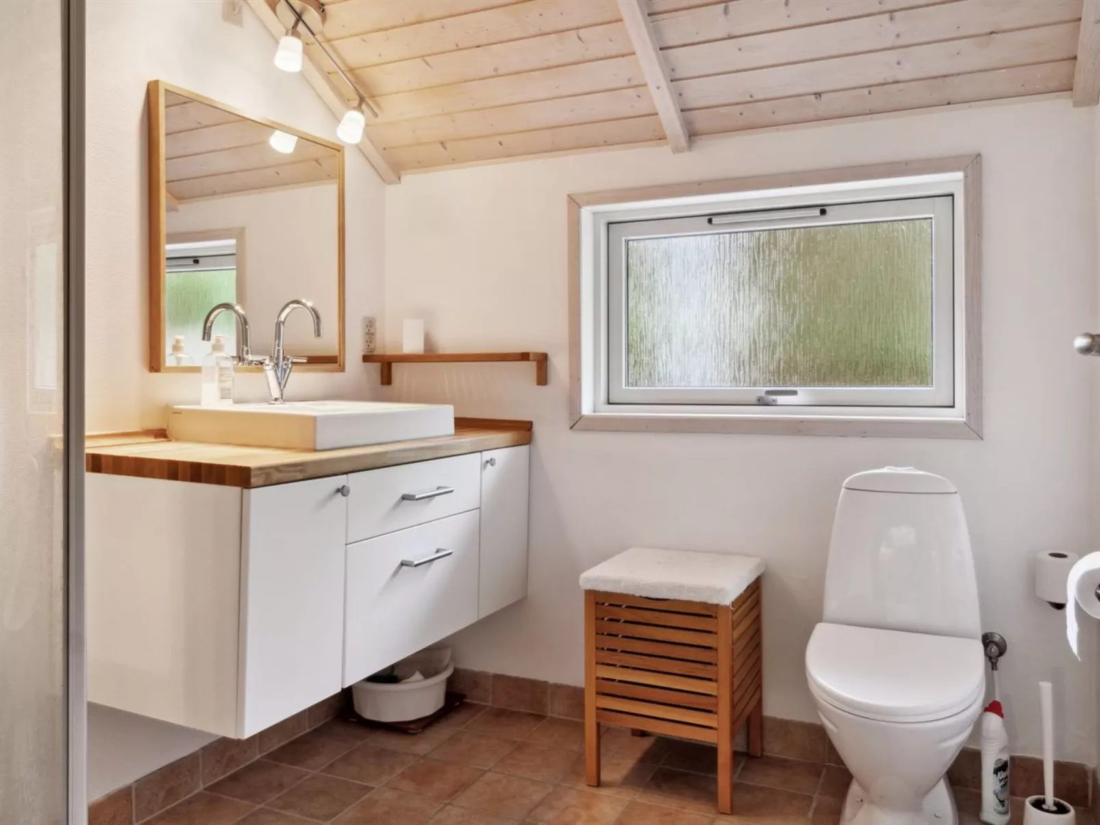 "Merina" - 700m from the sea-Binnen