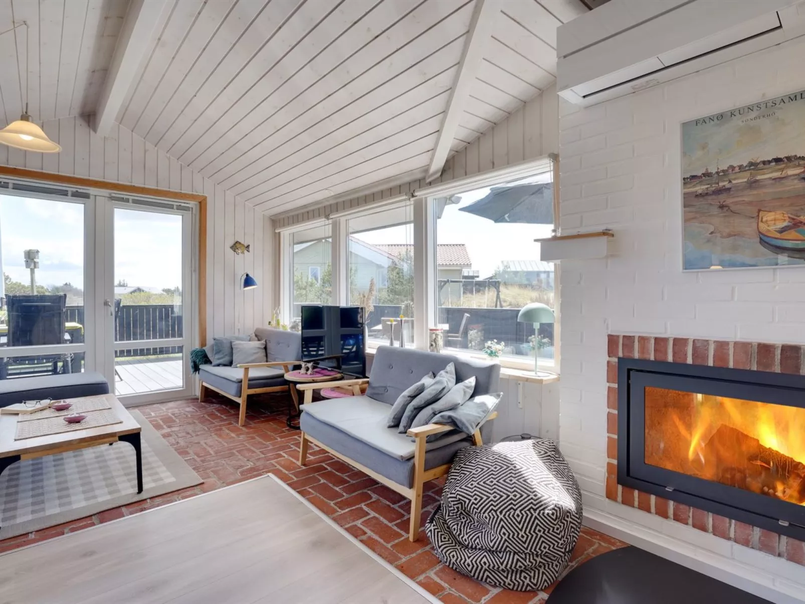 "Elmine" - 700m from the sea-Binnen