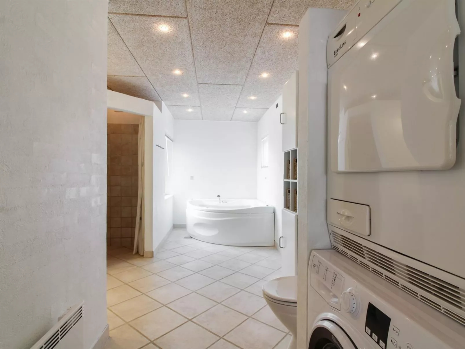 "Edwin" - 400m from the sea-Binnen