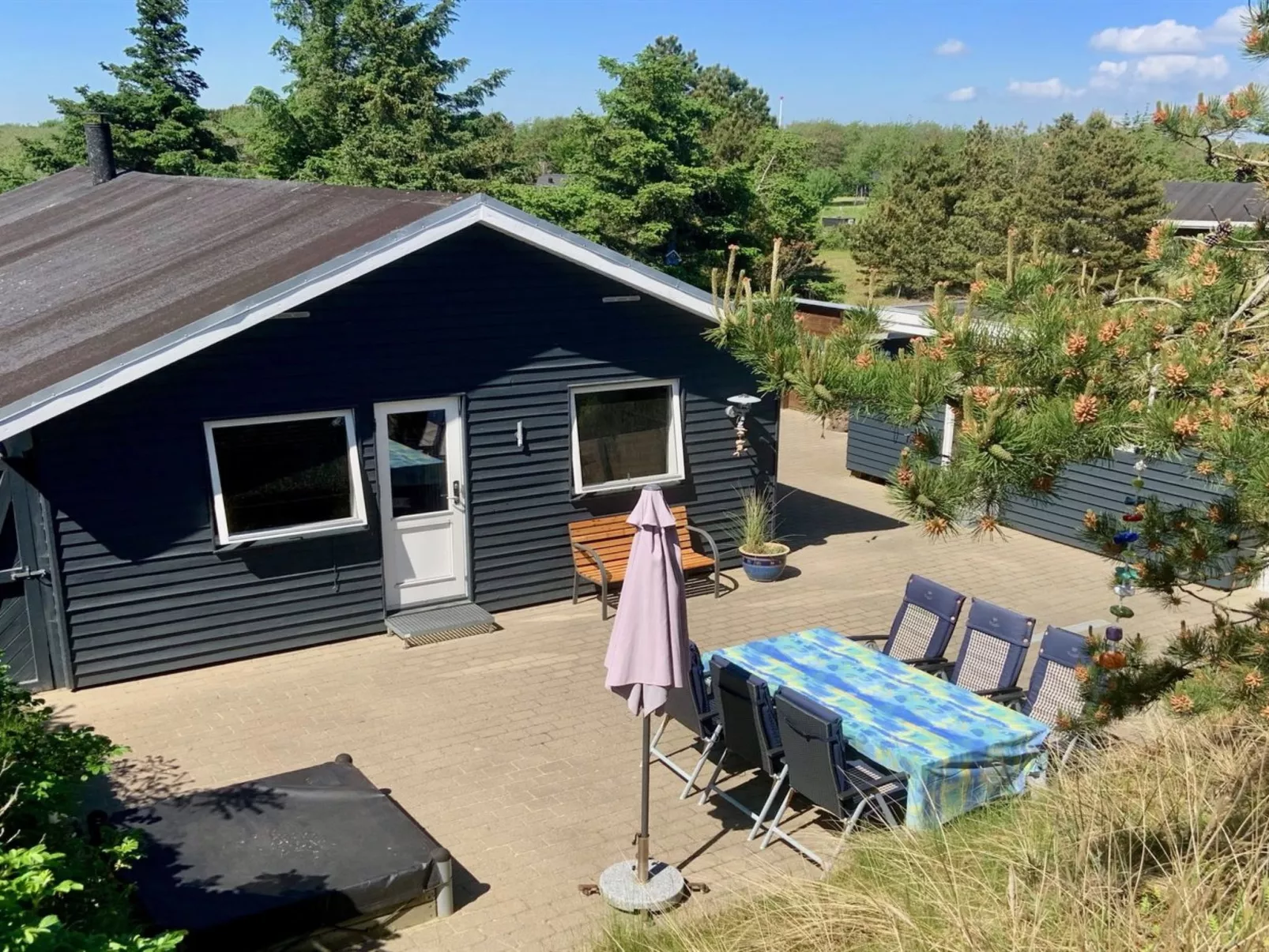 "Gudrid" - 500m from the sea-Buiten