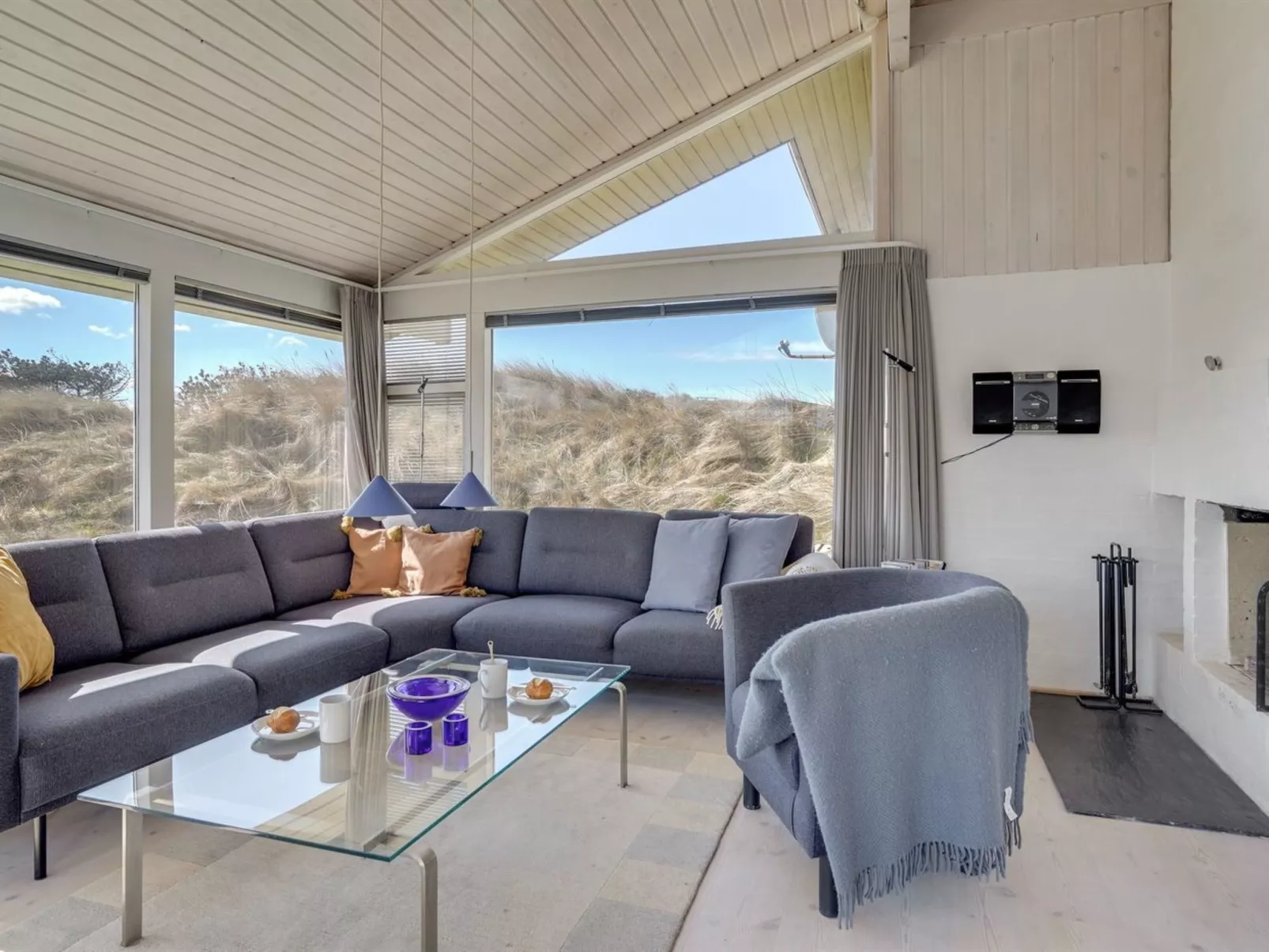 "Fanney" - 100m from the sea-Binnen