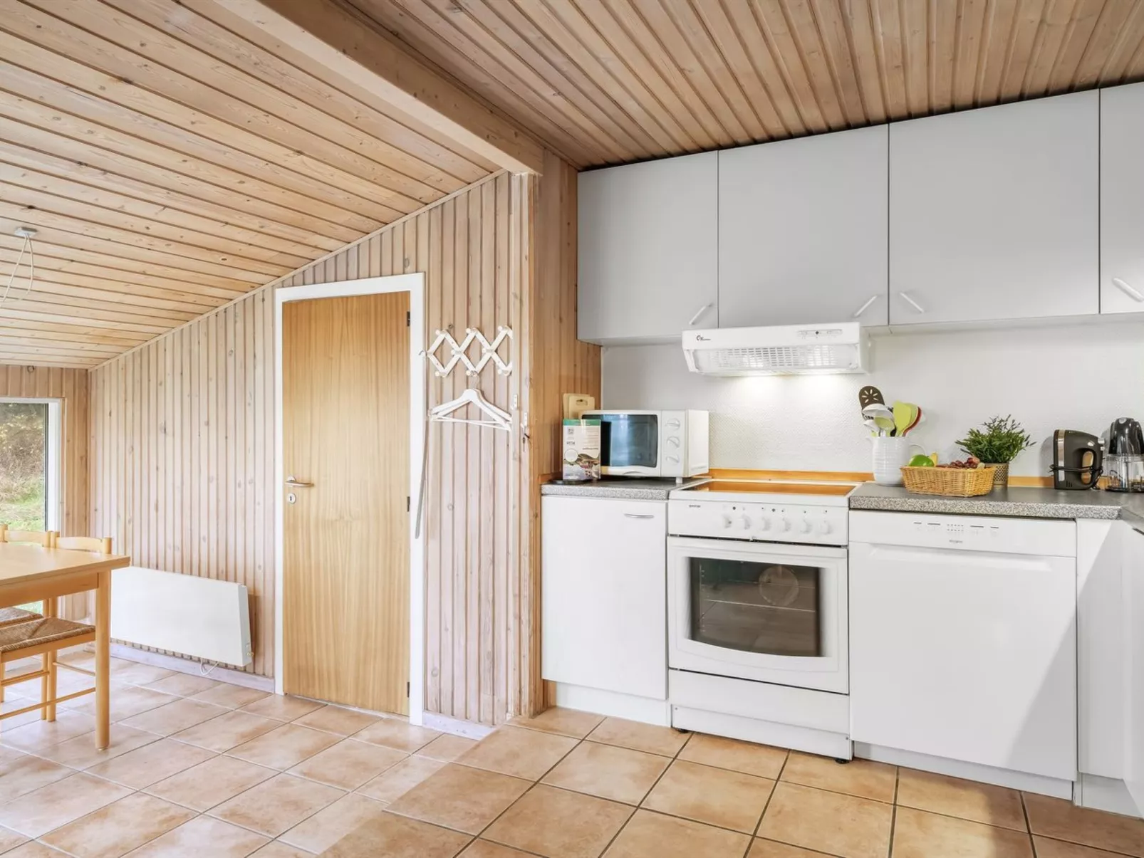 "Sisilia" - 400m from the sea-Binnen