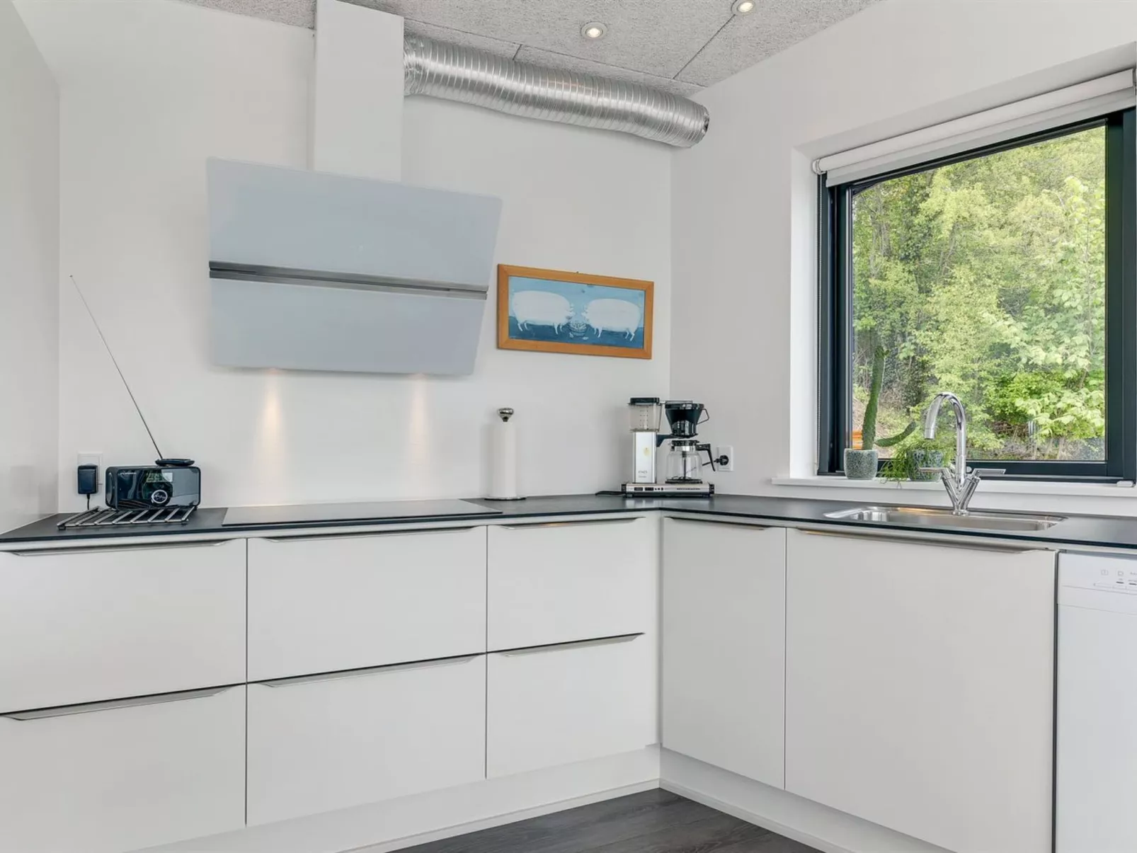 "Florinda" - 10m from the sea-Binnen