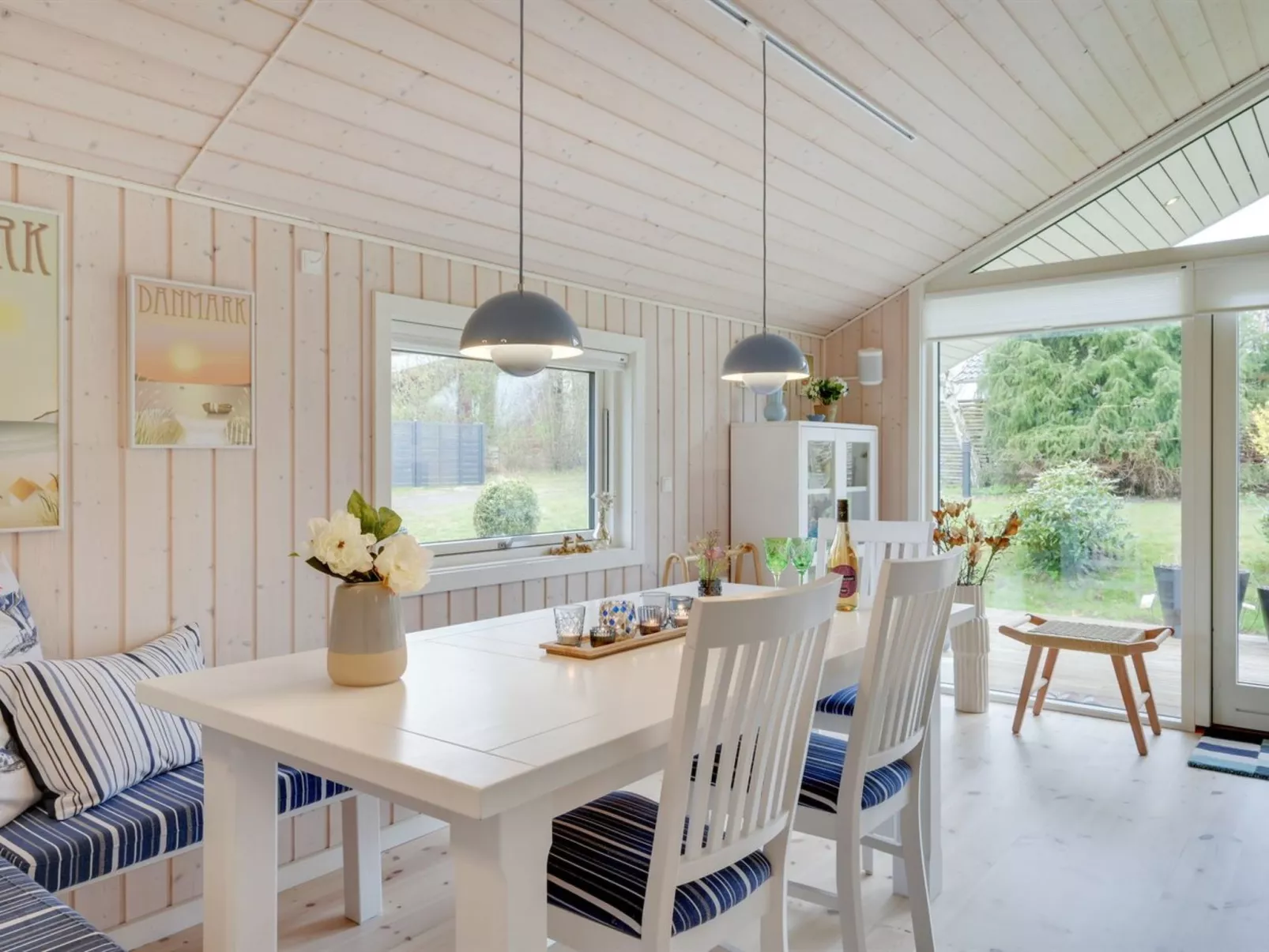 "Franca" - 500m from the sea-Binnen