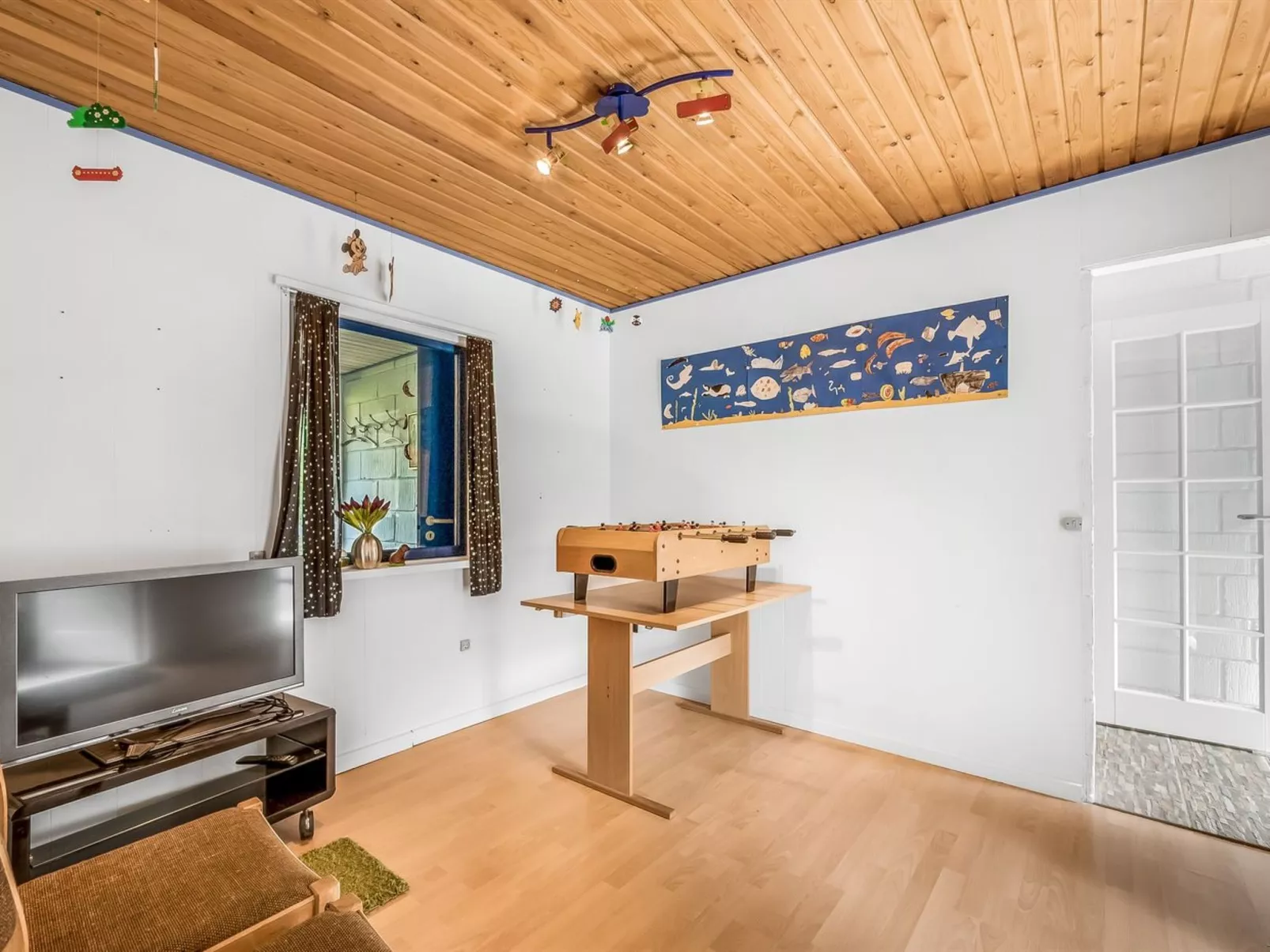 "Marillia" - 2km from the sea-Binnen