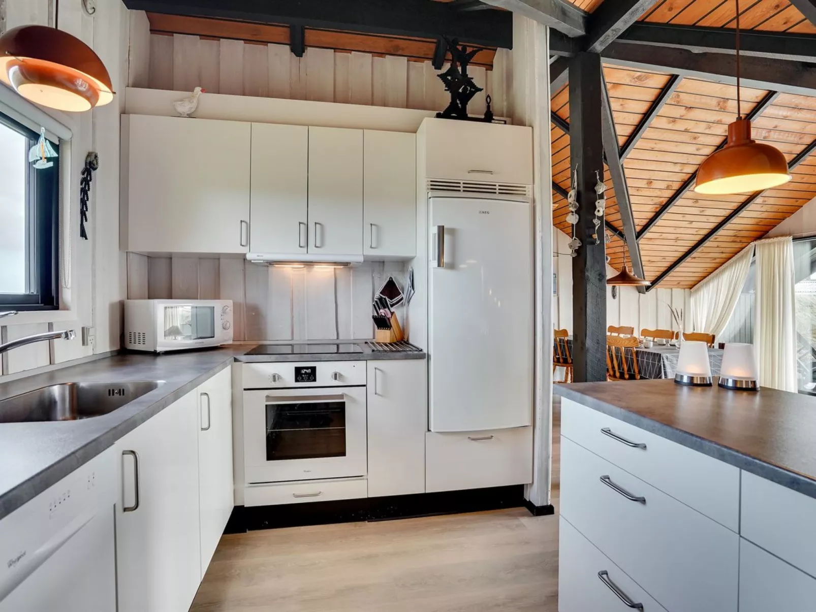 "Ardan" -  from the sea-Binnen