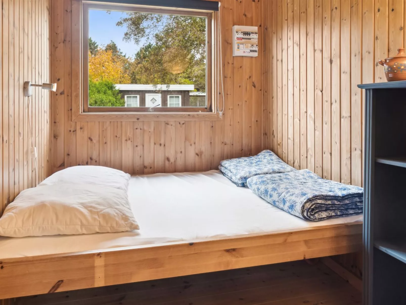 "Arendine" - 700m from the sea-Binnen